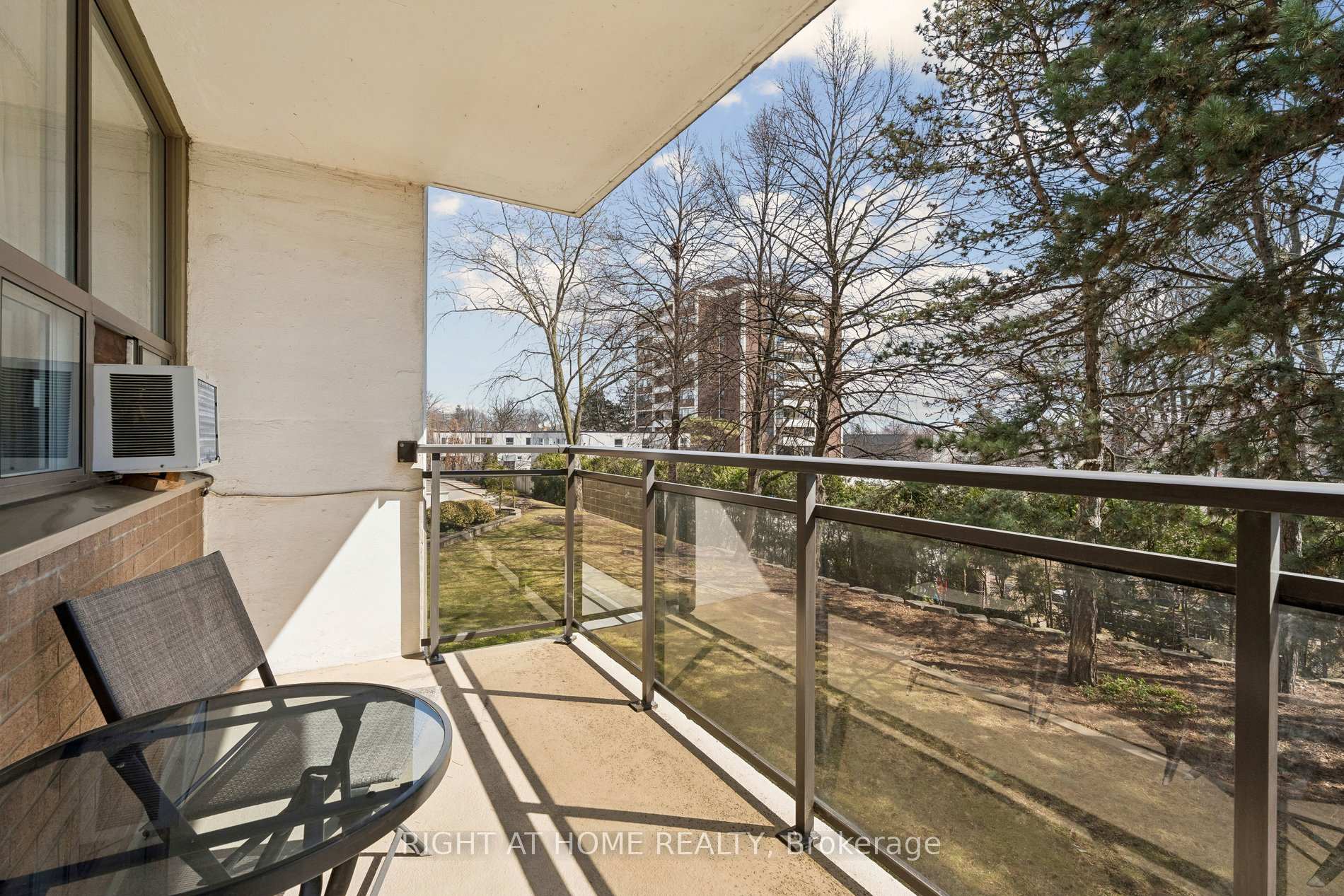 Photo 18 of Unit 207, 212 Kerr Street, Oakville, Central — HOMEH