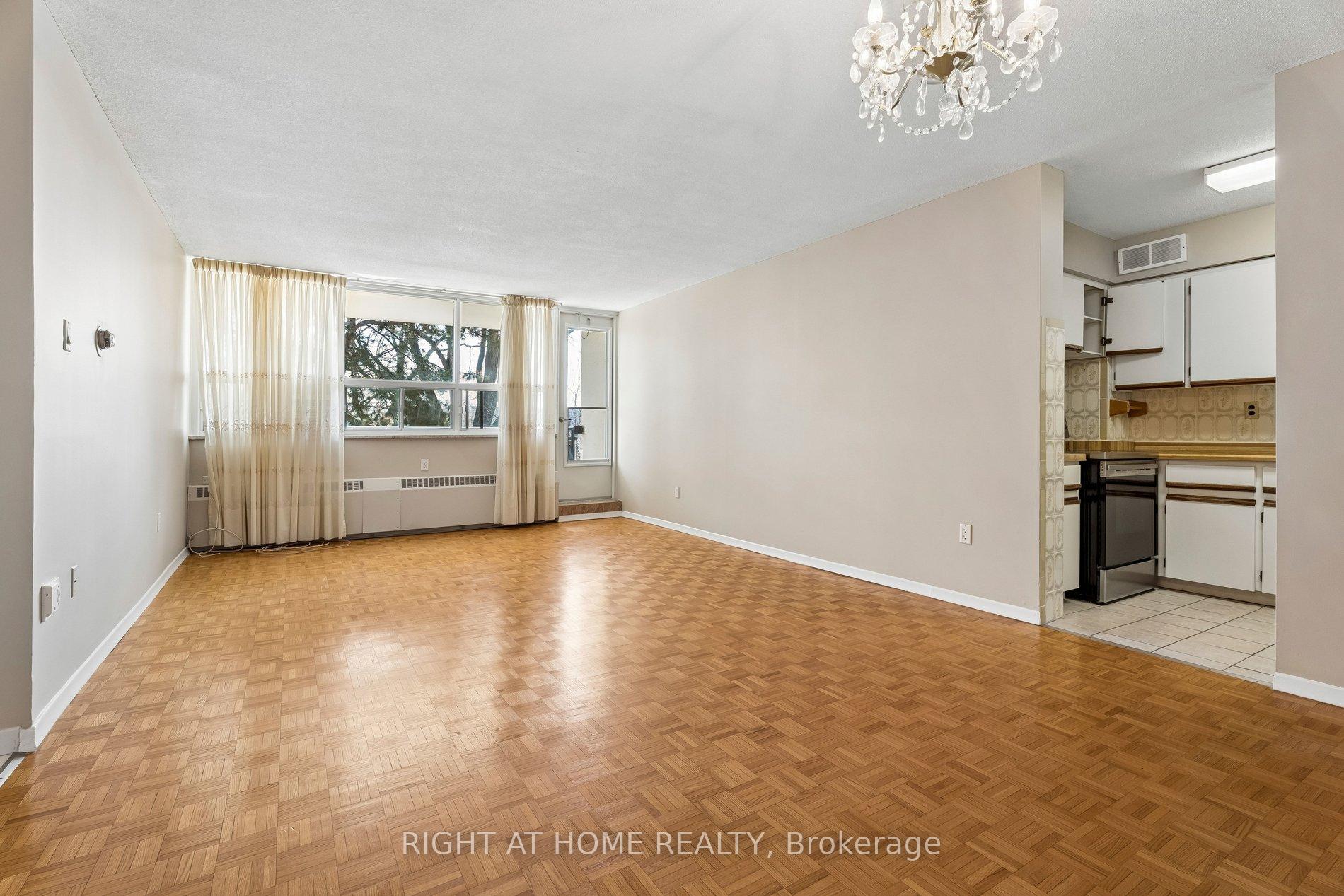 Photo 19 of Unit 207, 212 Kerr Street, Oakville, Central — HOMEH