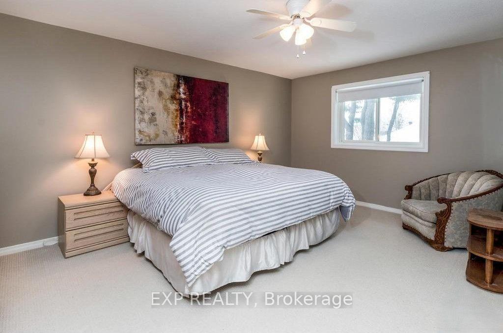 Photo 11 of 11 Pepperidge Way, Ottawa, Kanata - Morgan's Grant/South March — HOMEH