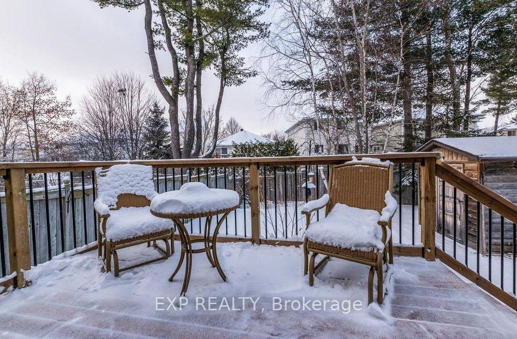 Photo 13 of 11 Pepperidge Way, Ottawa, Kanata - Morgan's Grant/South March — HOMEH