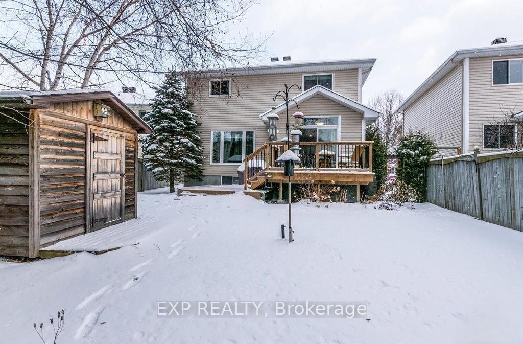Photo 14 of 11 Pepperidge Way, Ottawa, Kanata - Morgan's Grant/South March — HOMEH