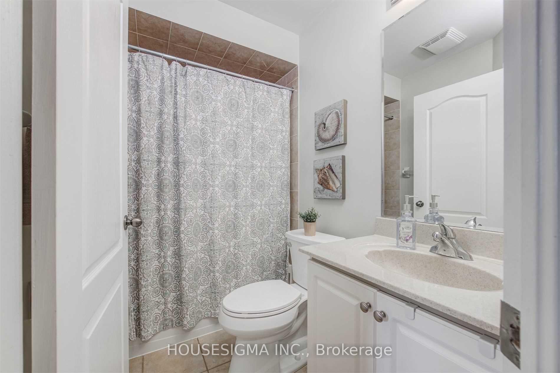 Photo 21 of 244 Tawny Crescent, Oakville, Bronte — HOMEH