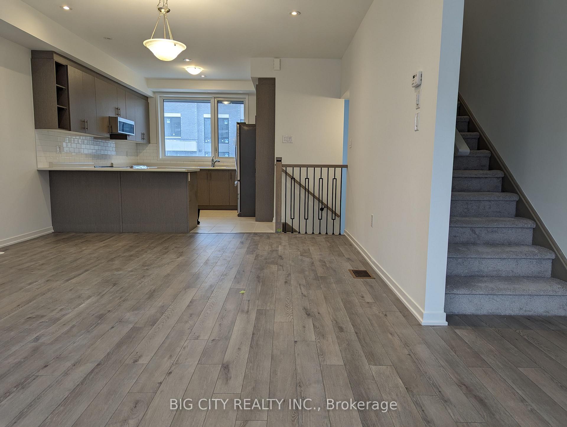 Photo 10 of Unit 95, 782 Heathrow Path, Oshawa, Samac — HOMEH