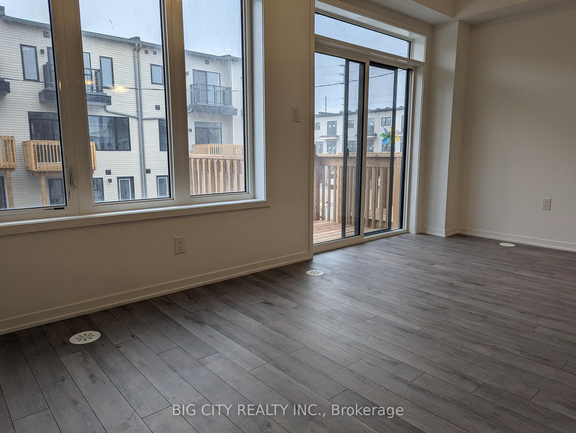 Photo 11 of Unit 95, 782 Heathrow Path, Oshawa, Samac — HOMEH