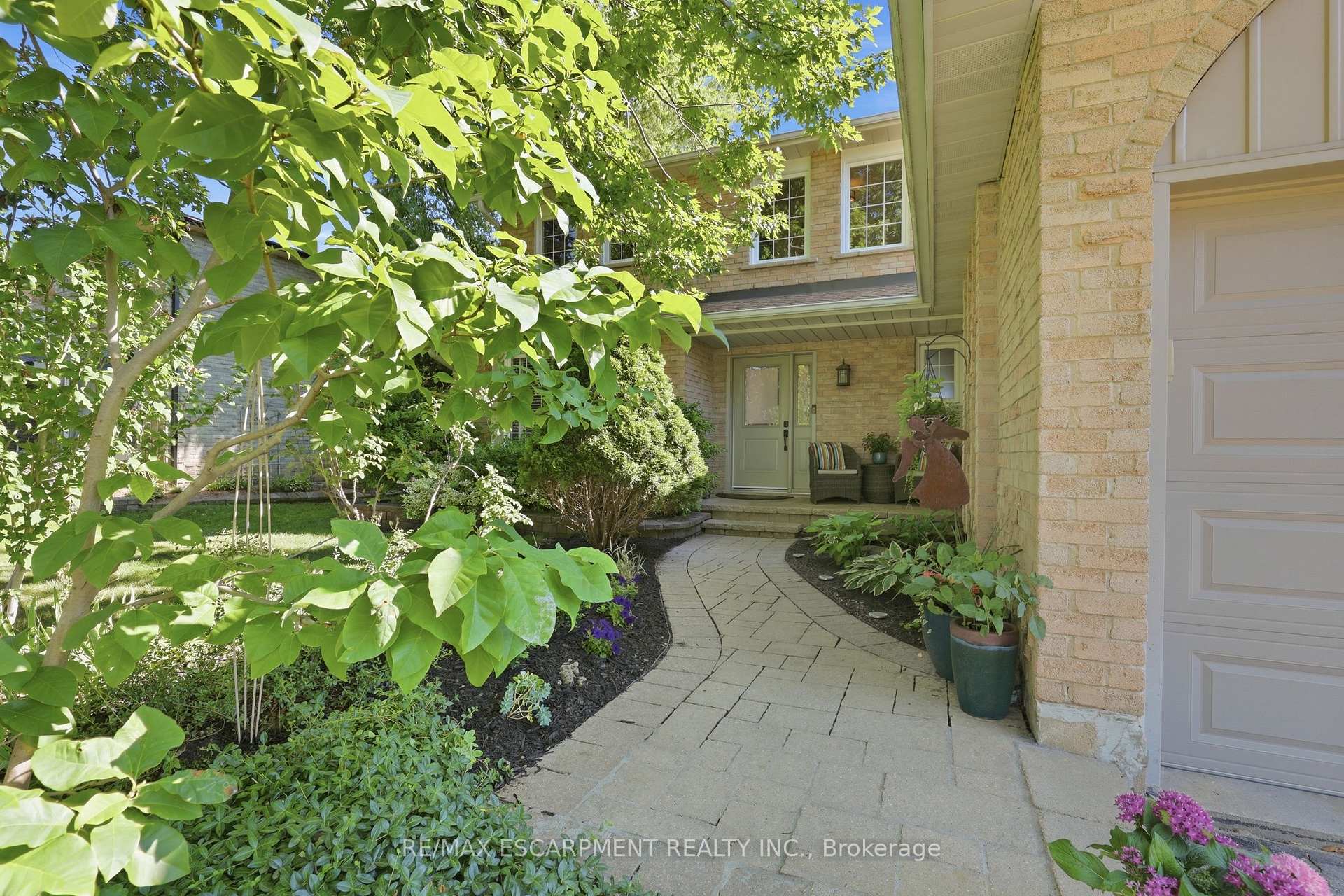 Photo 5 of 463 Gowland Crescent, Milton, Timberlea — HOMEH