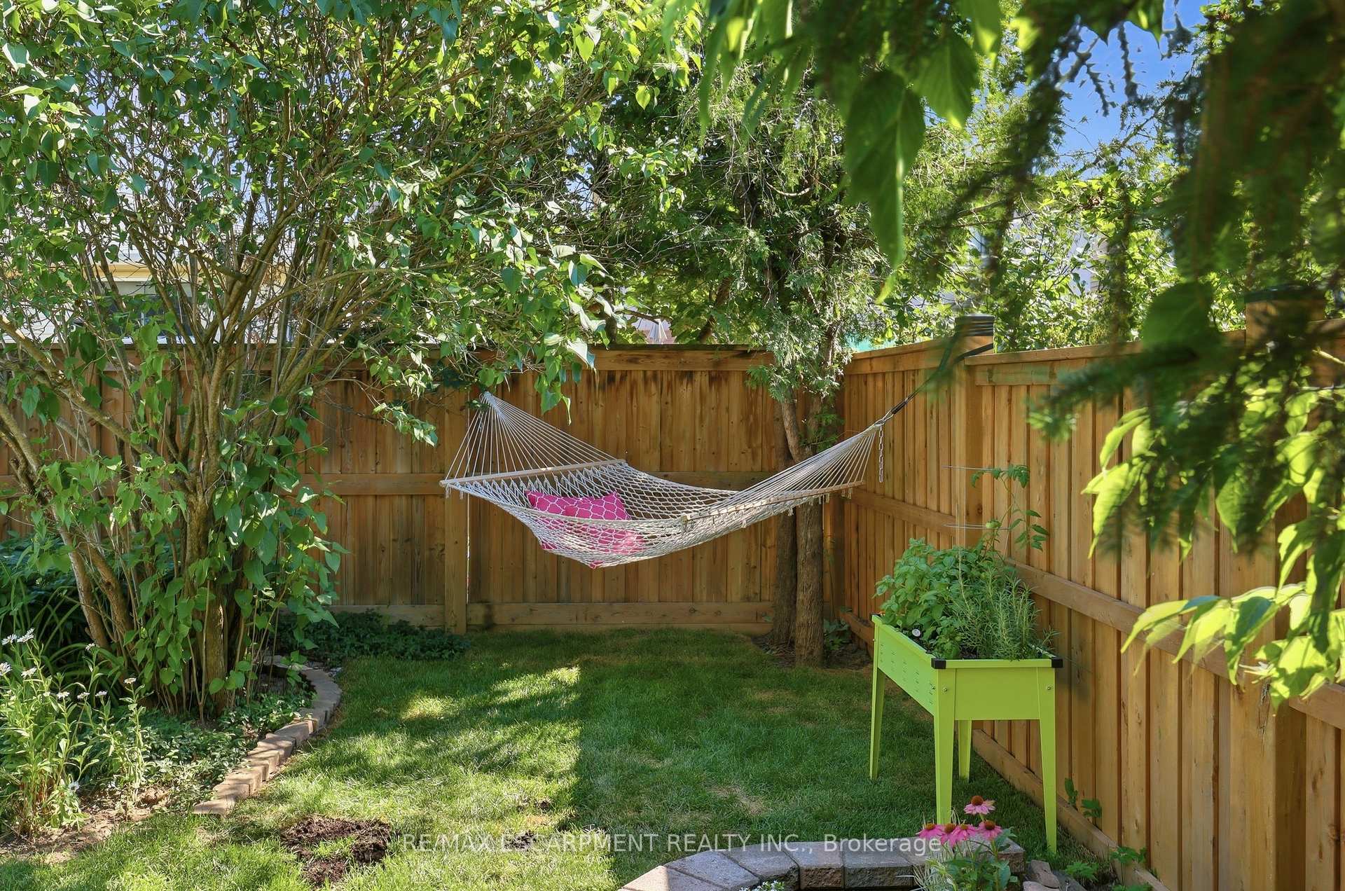 Photo 38 of 463 Gowland Crescent, Milton, Timberlea — HOMEH