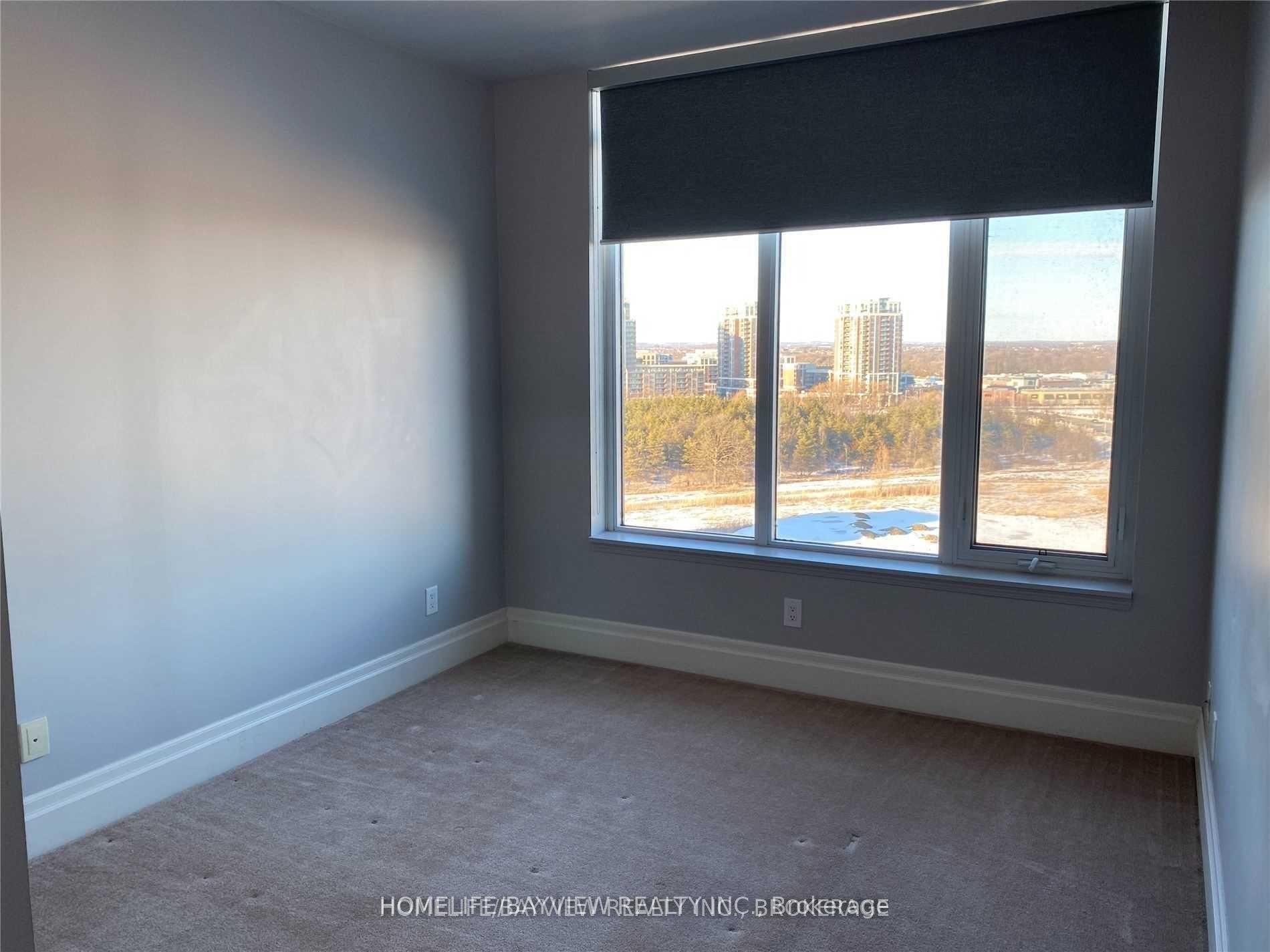 Photo 16 of 111 Upper Duke Crescent, Markham, Unionville — HOMEH