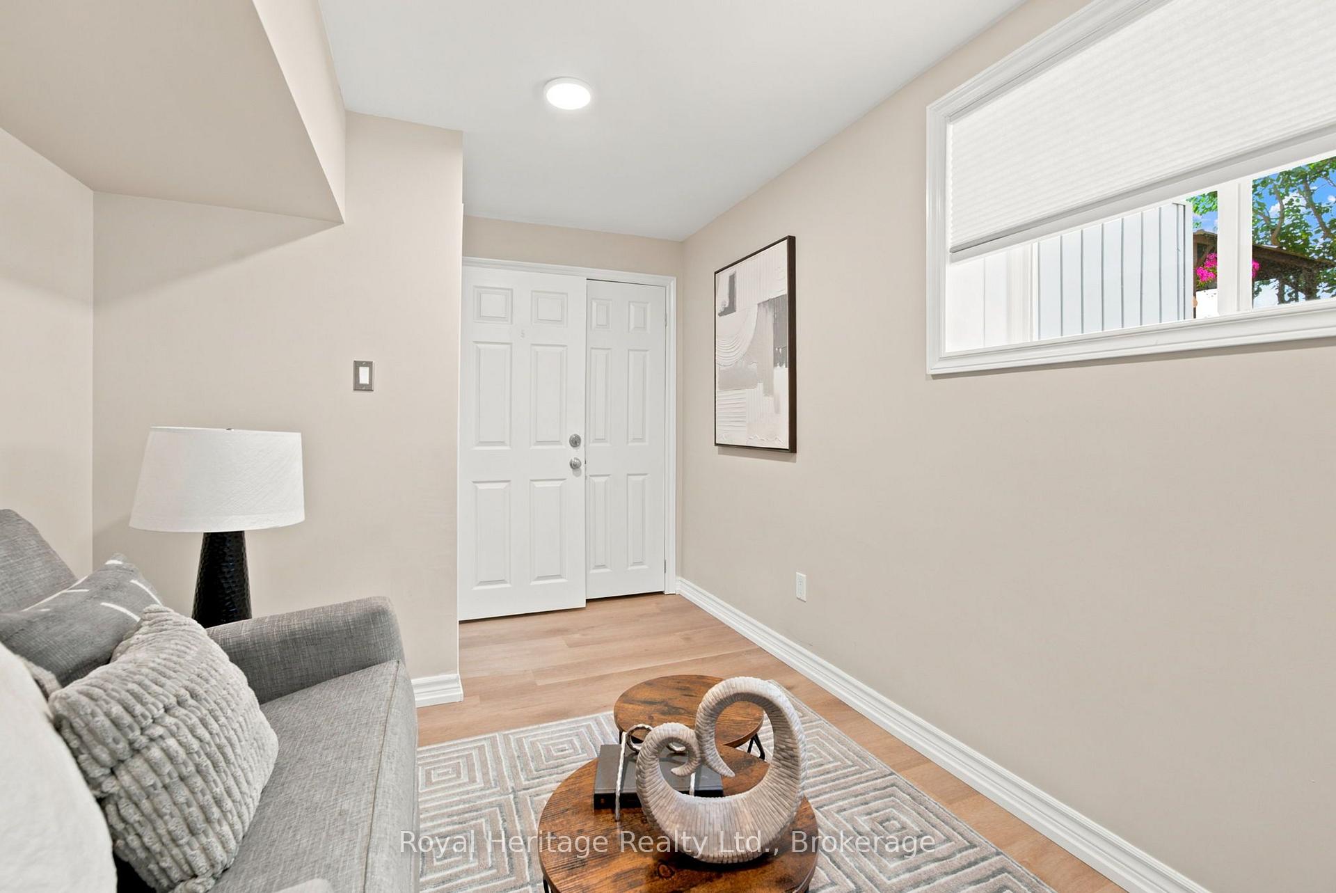 Photo 39 of 20 Fallingbrook Crescent, Kawartha Lakes, Lindsay — HOMEH