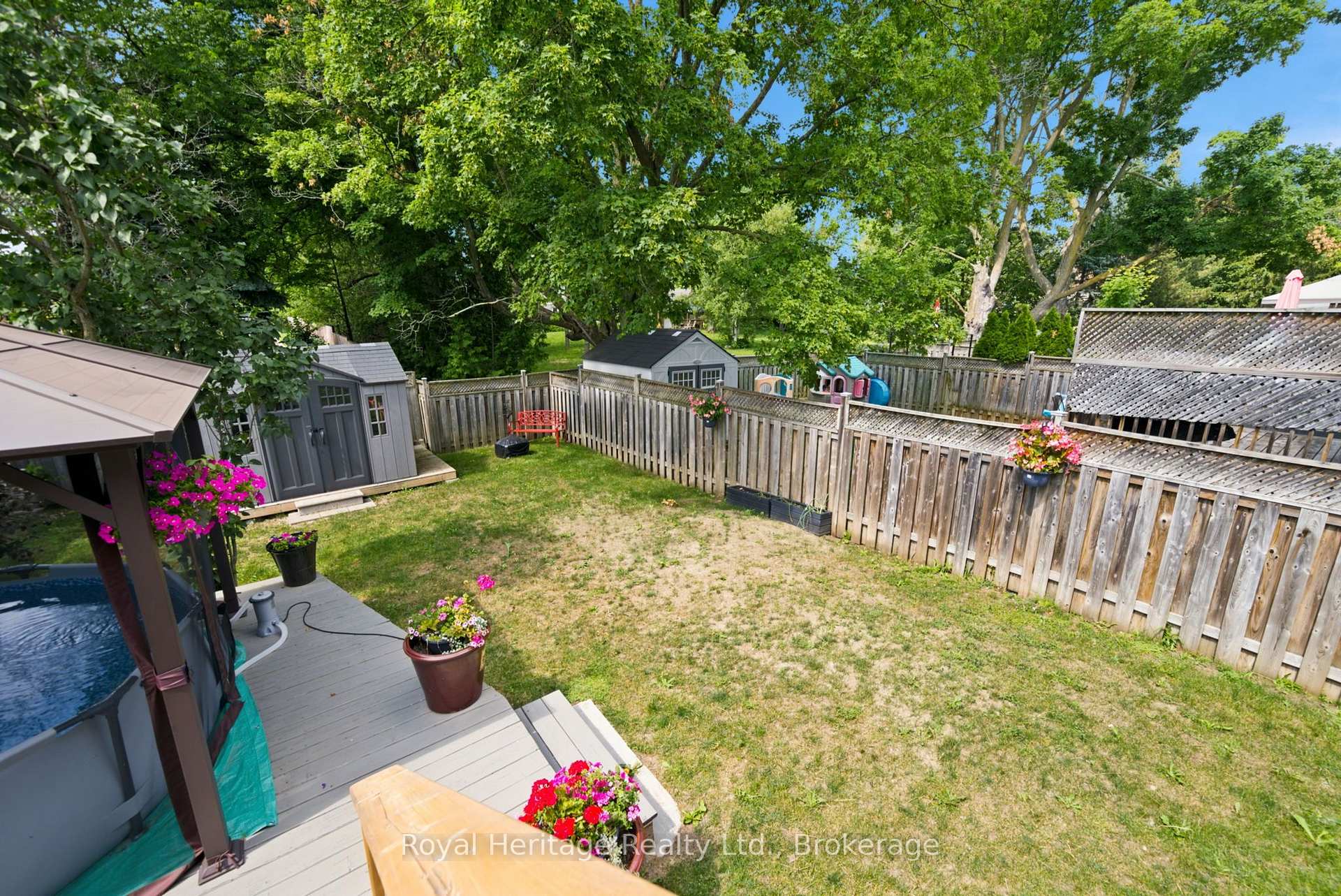 Photo 46 of 20 Fallingbrook Crescent, Kawartha Lakes, Lindsay — HOMEH