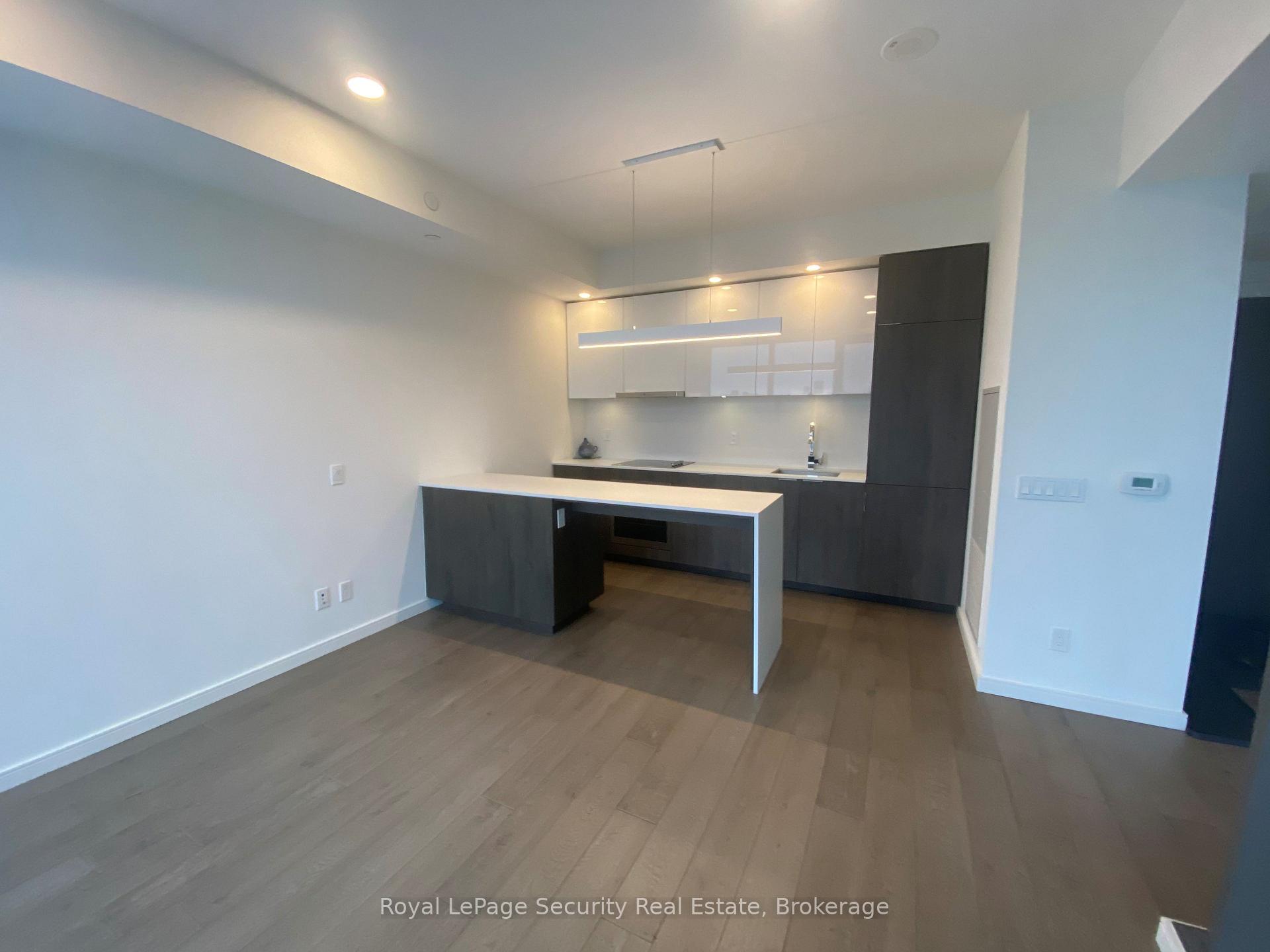 Front of Unit 3103, 16 Bonnycastle Street