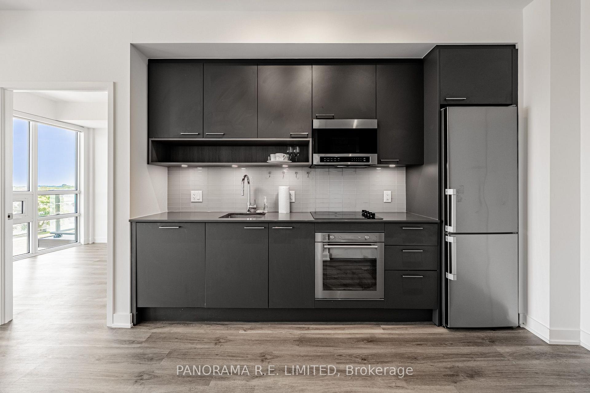 Photo 6 of Unit 507, 3005 Pine Glen Road, Oakville, Westmount — HOMEH