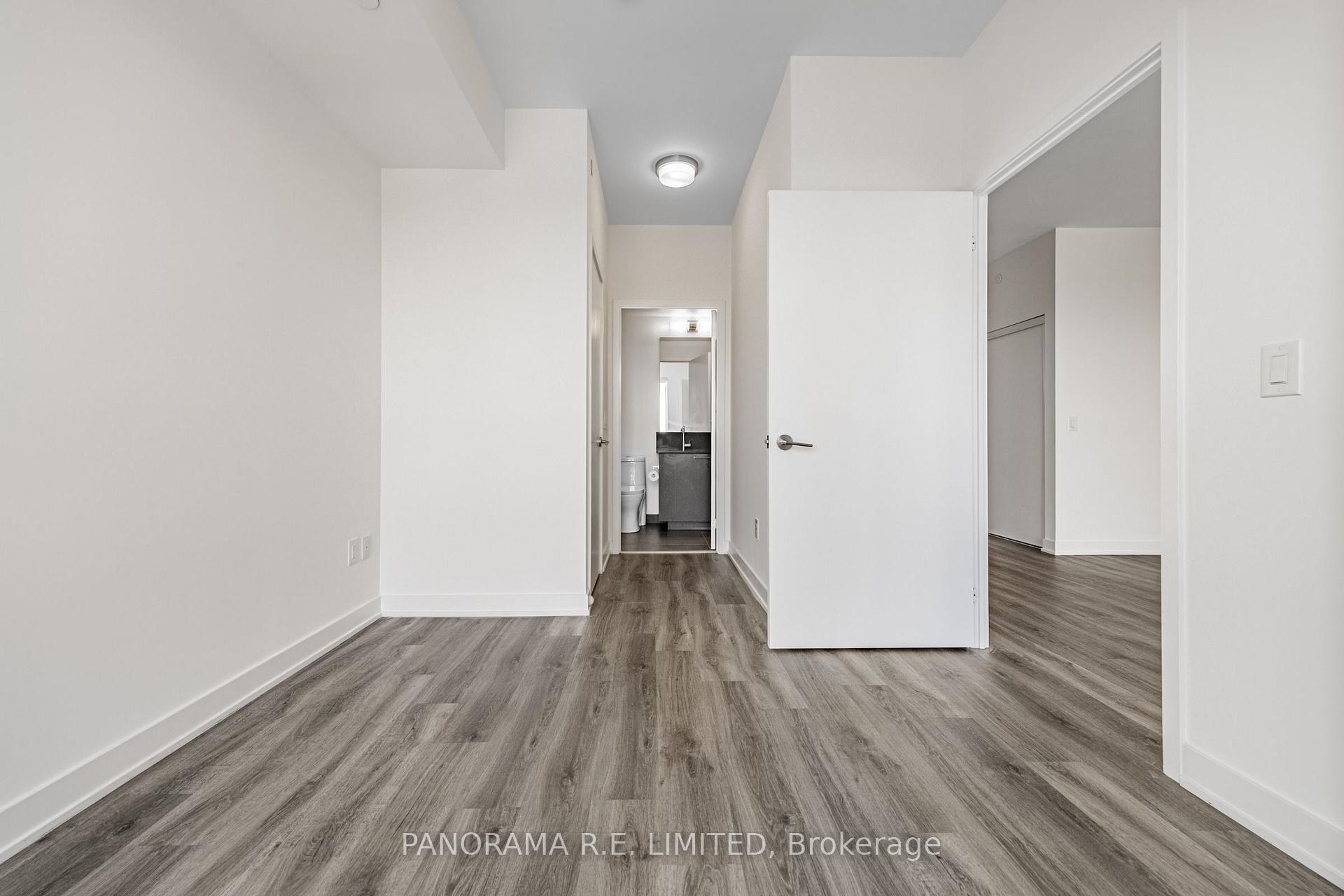 Photo 12 of Unit 507, 3005 Pine Glen Road, Oakville, Westmount — HOMEH
