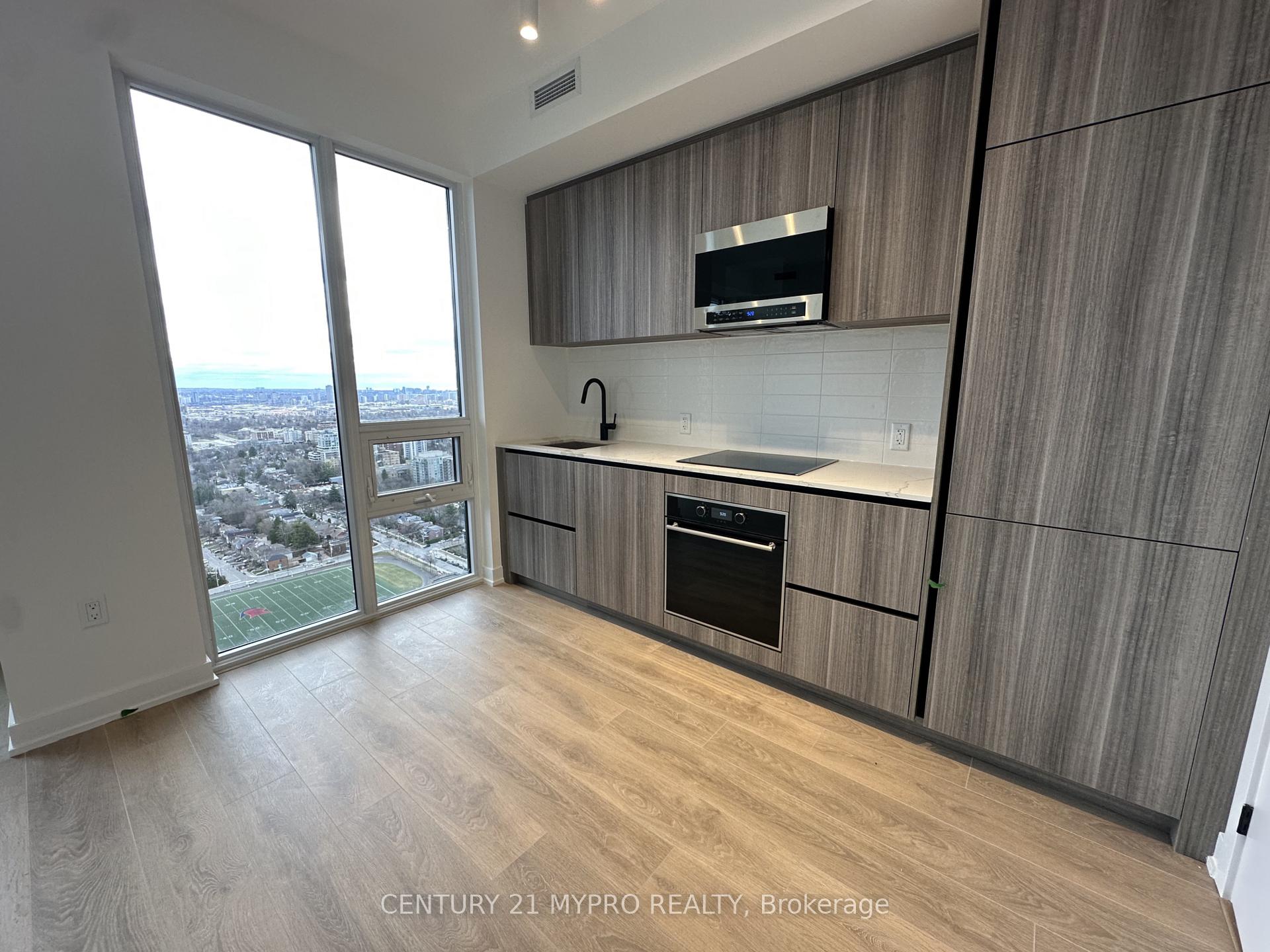Photo 6 of Unit 3410, 117 Broadway Avenue, Toronto, Mount Pleasant West — HOMEH