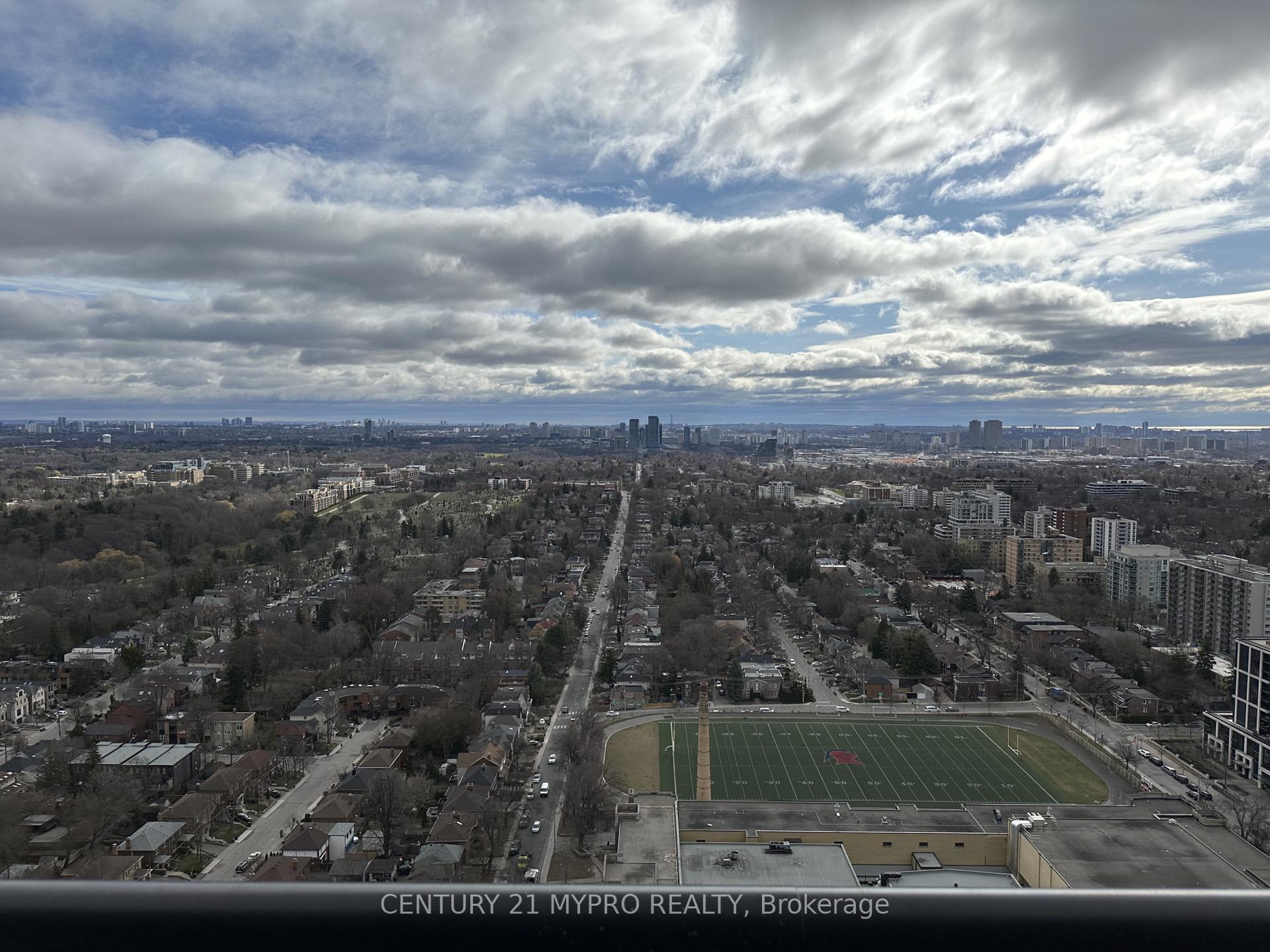 Photo 9 of Unit 3410, 117 Broadway Avenue, Toronto, Mount Pleasant West — HOMEH