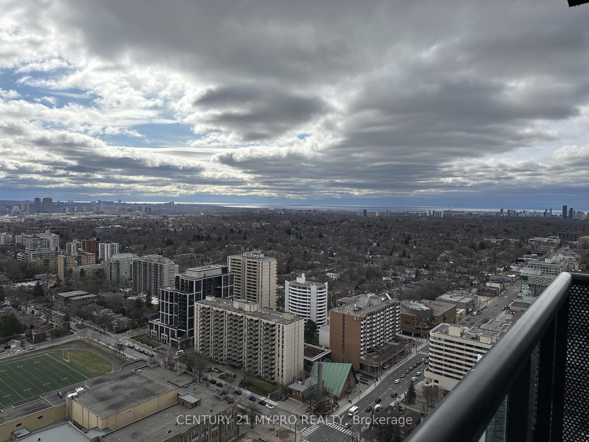 Photo 10 of Unit 3410, 117 Broadway Avenue, Toronto, Mount Pleasant West — HOMEH