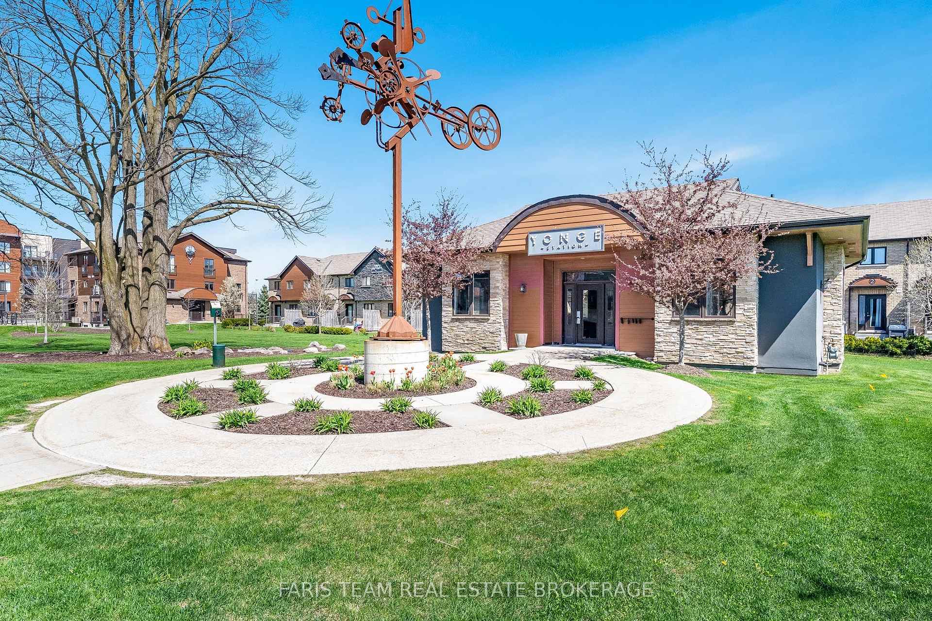 Photo 23 of Unit 211, 100 Dean Avenue, Barrie, Painswick South — HOMEH