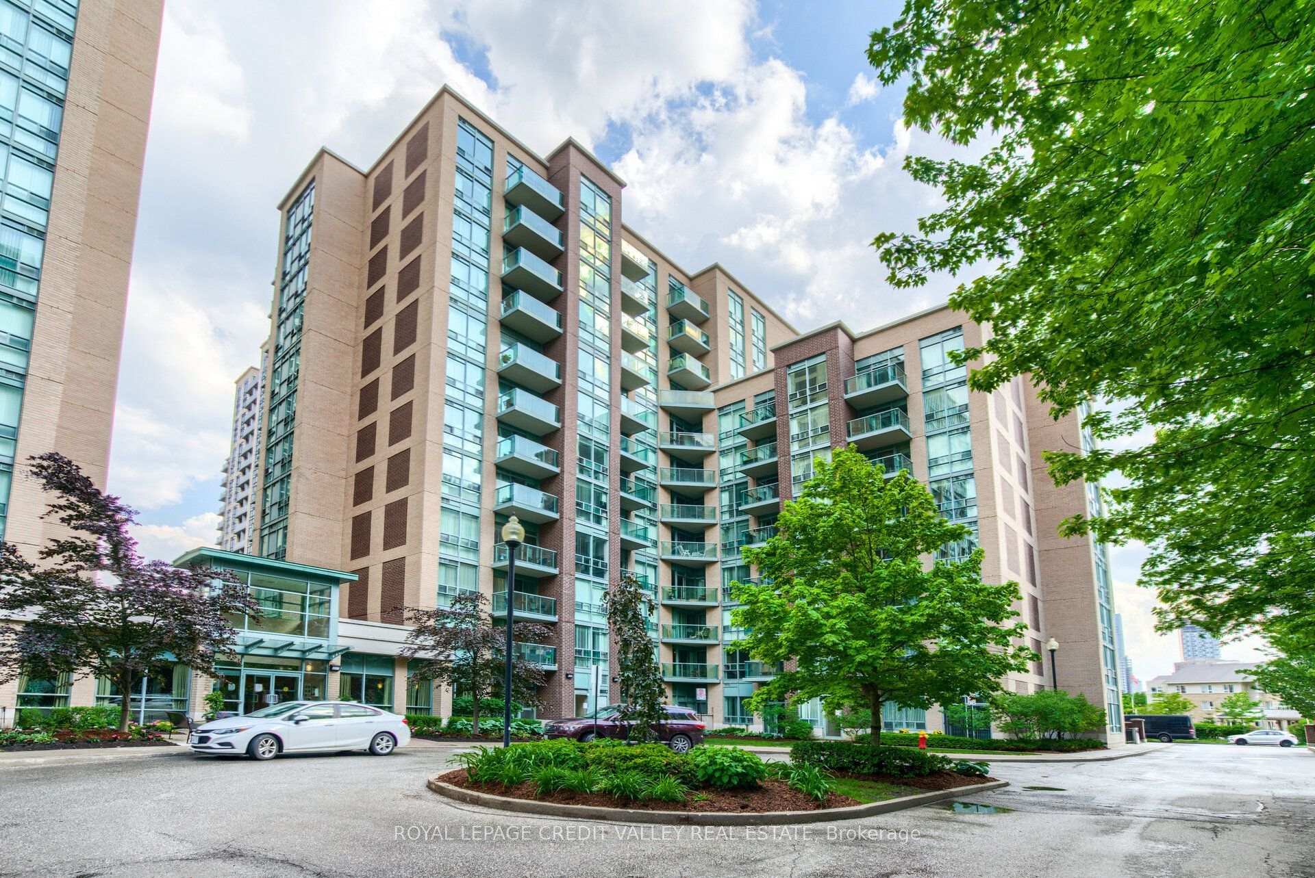 Photo of Unit 902, 9 Michael Power Place