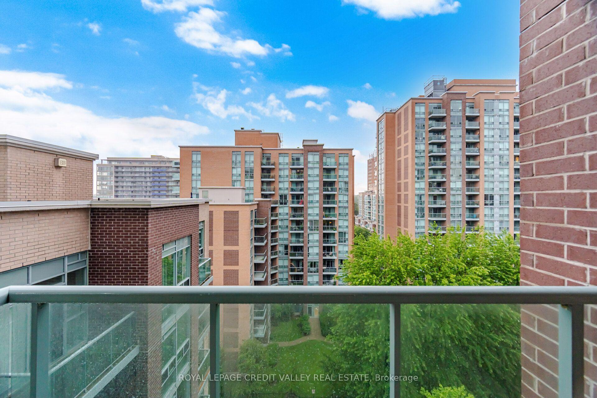 Photo 24 of Unit 902, 9 Michael Power Place, Etobicoke, Islington-City Centre West — HOMEH