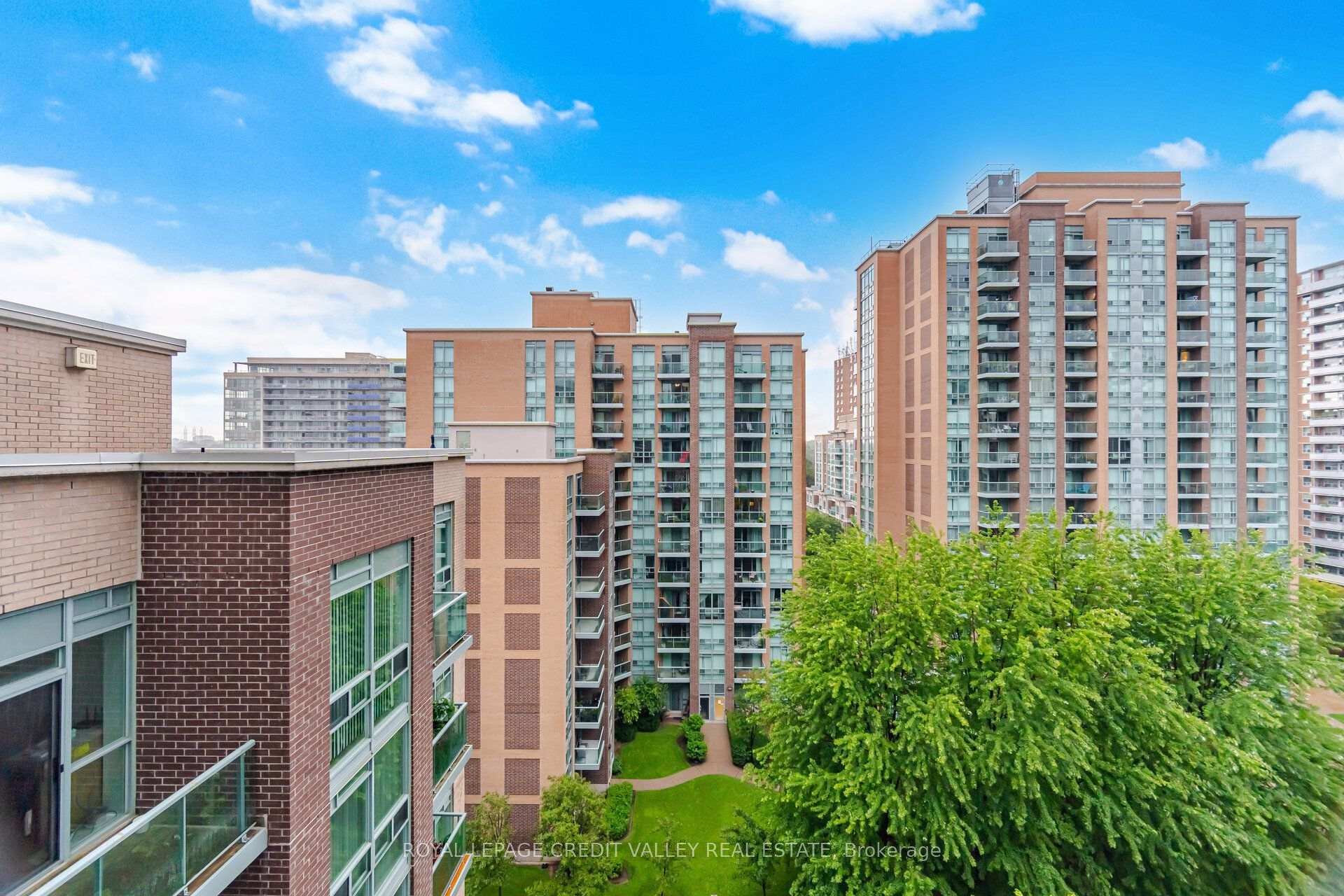 Photo 25 of Unit 902, 9 Michael Power Place, Etobicoke, Islington-City Centre West — HOMEH