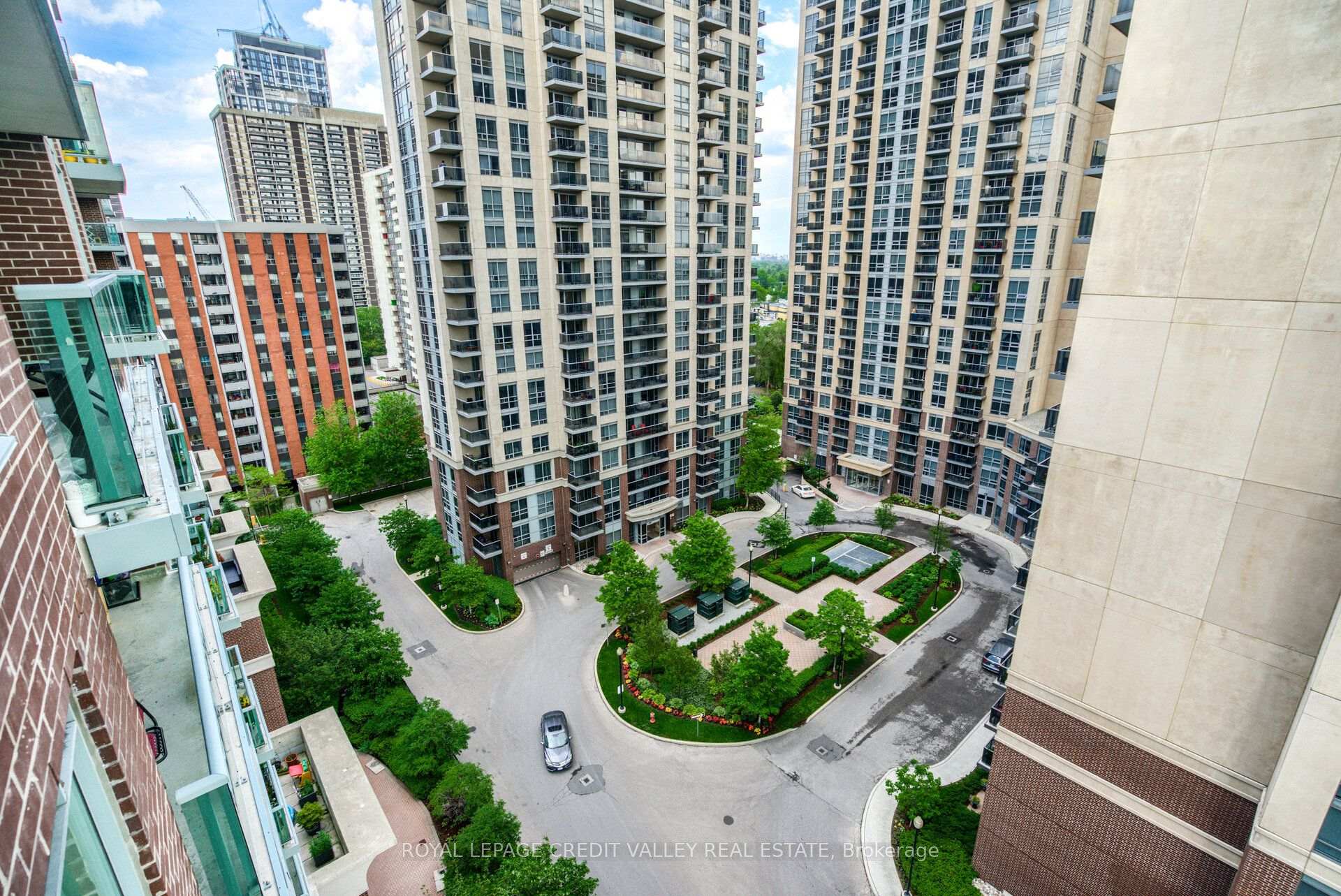 Photo 29 of Unit 902, 9 Michael Power Place, Etobicoke, Islington-City Centre West — HOMEH