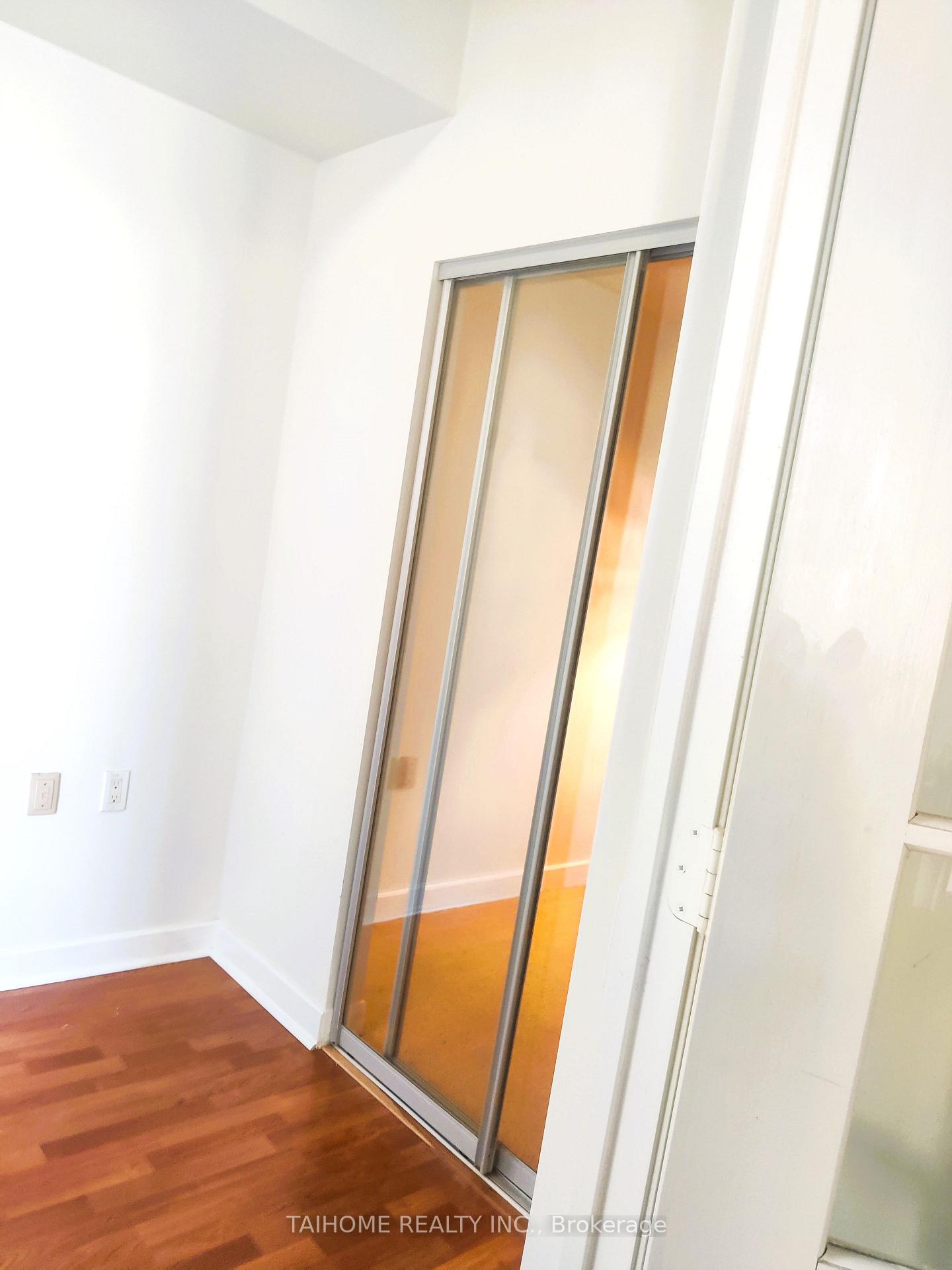 Photo 8 of Unit 607, 85 Bloor Street E, Toronto, Church-Yonge Corridor — HOMEH