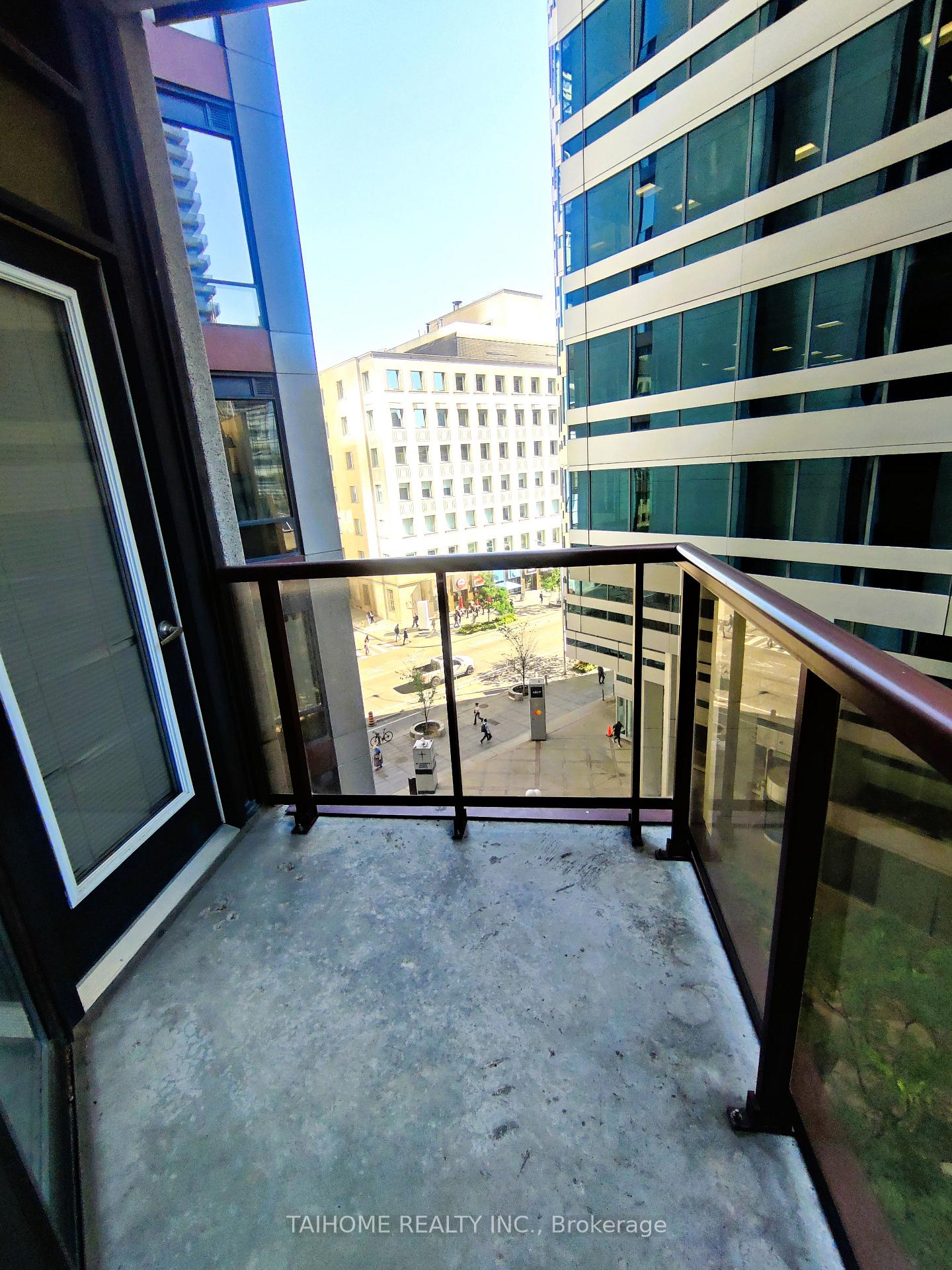 Photo 9 of Unit 607, 85 Bloor Street E, Toronto, Church-Yonge Corridor — HOMEH
