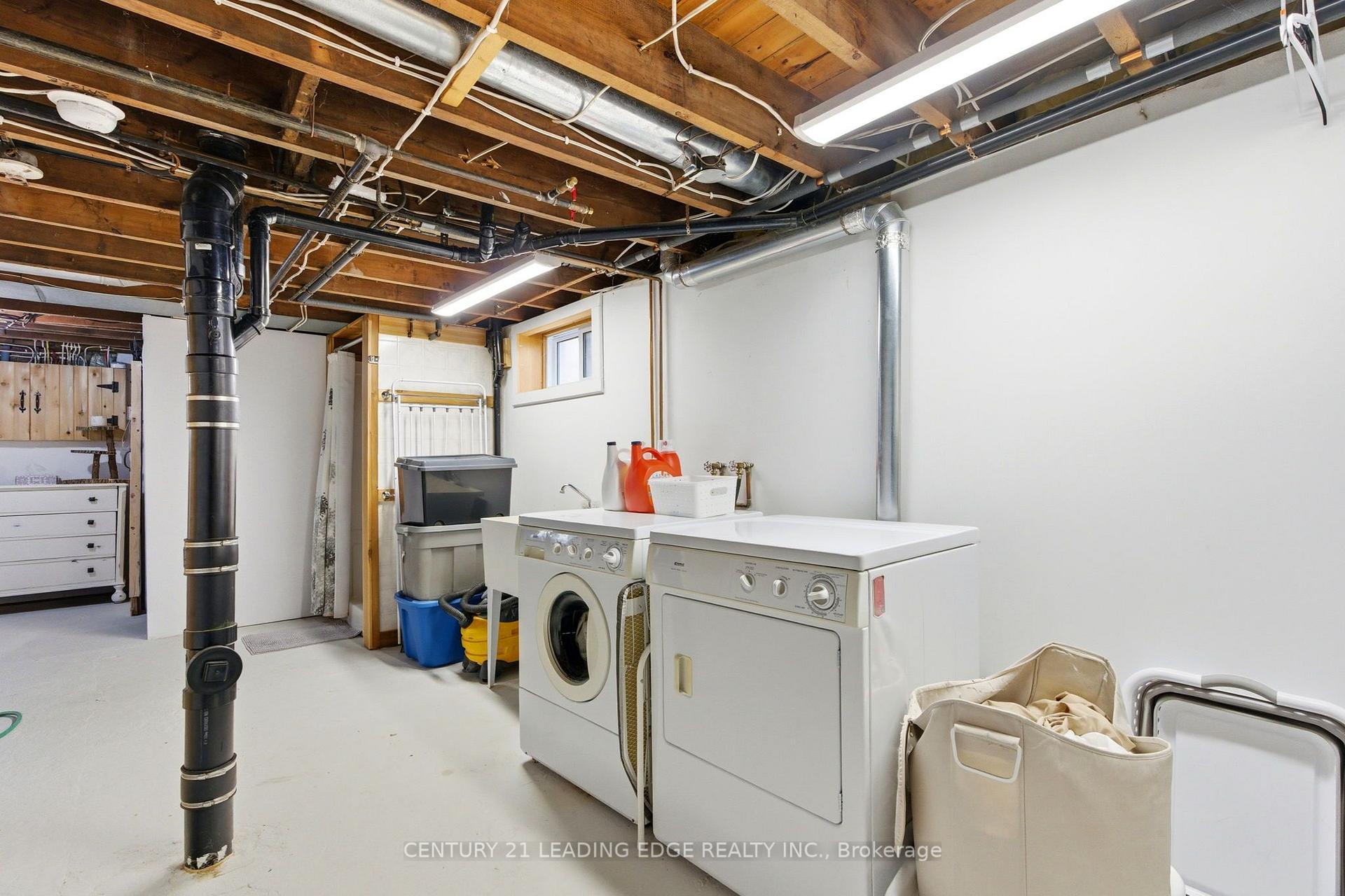 Photo 38 of 160 Widder Street, Goderich, Goderich (Town) — HOMEH
