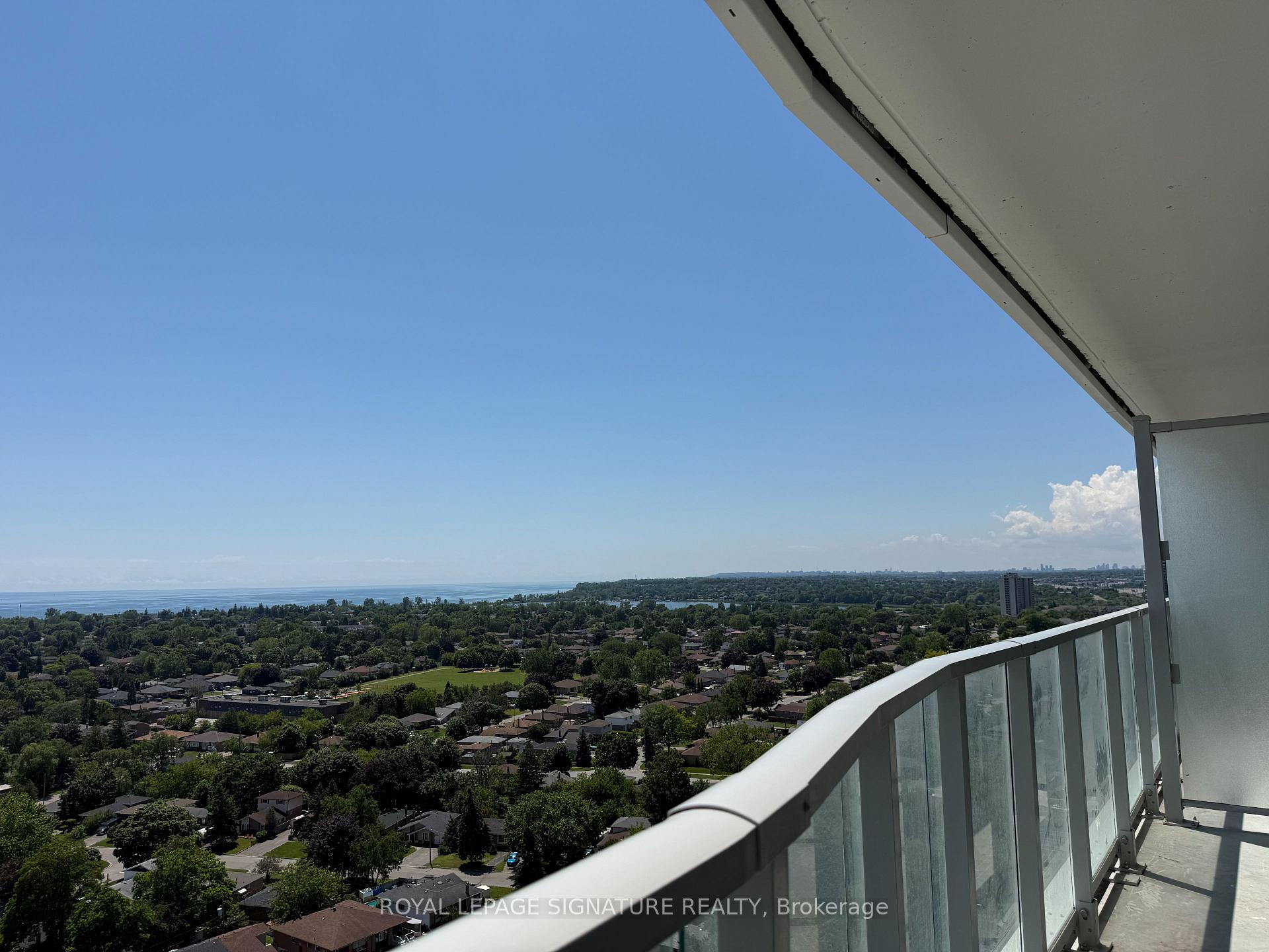 Photo 10 of Unit 1906, 1010 Sandy Beach Road, Pickering, Bay Ridges — HOMEH