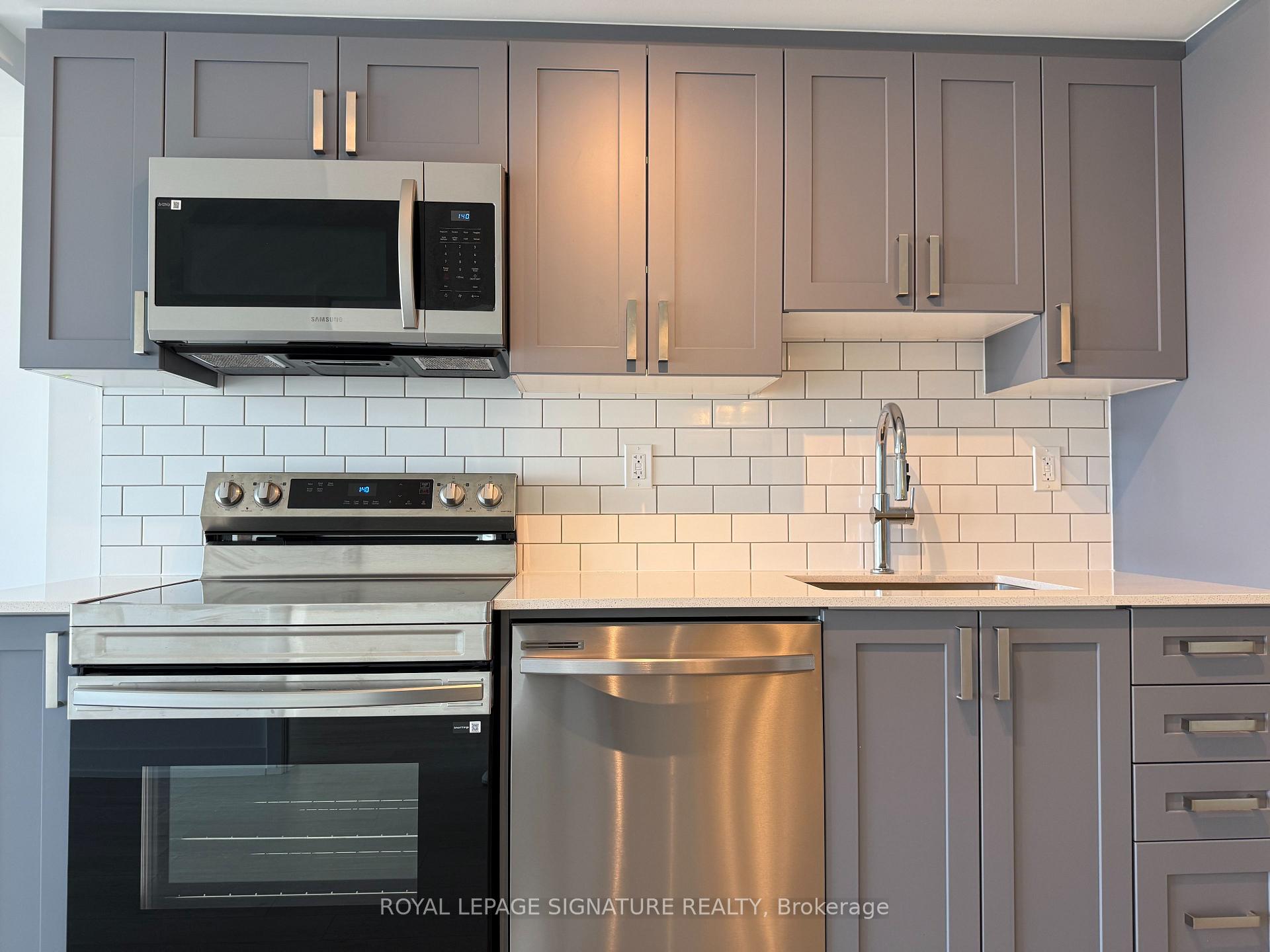 Photo 21 of Unit 1906, 1010 Sandy Beach Road, Pickering, Bay Ridges — HOMEH