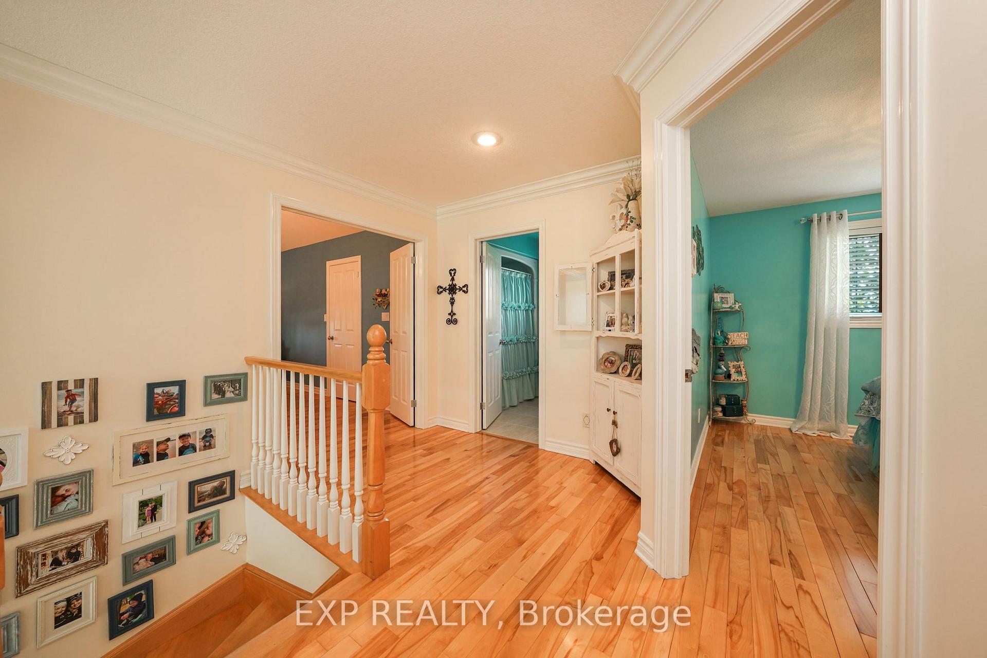 Photo 16 of 71817 Sunridge Crescent, Bluewater, Hay — HOMEH