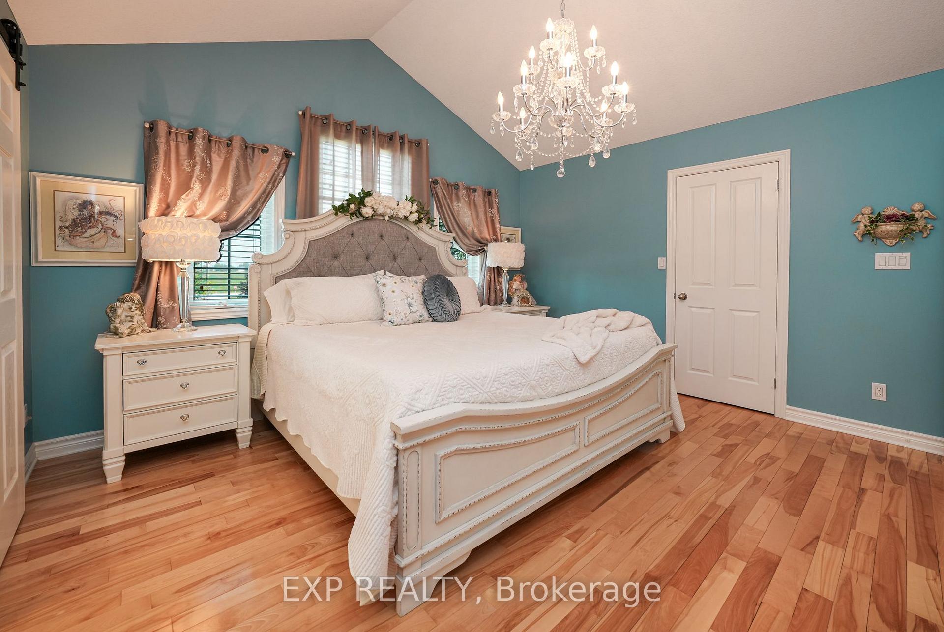 Photo 27 of 71817 Sunridge Crescent, Bluewater, Hay — HOMEH