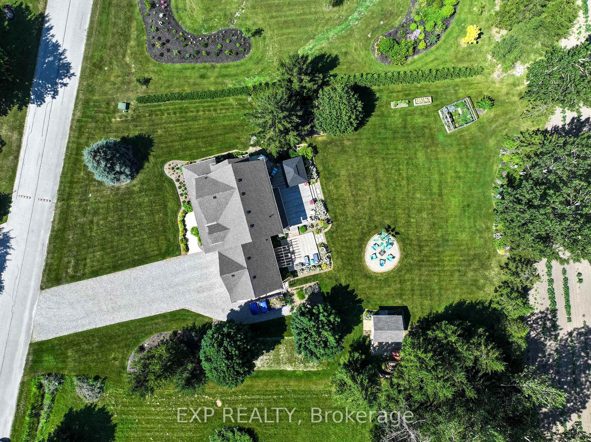 Photo 49 of 71817 Sunridge Crescent, Bluewater, Hay — HOMEH
