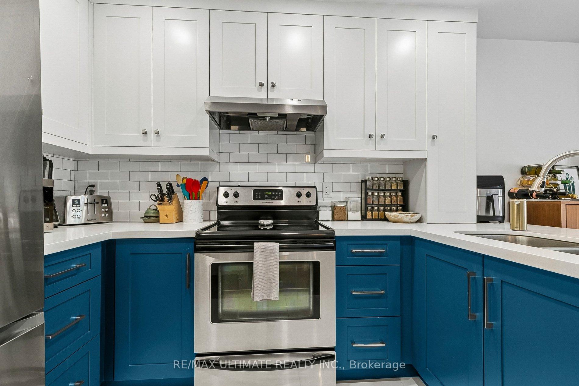 Photo 13 of Unit C, 660 Wellington Street, Toronto, Niagara — HOMEH