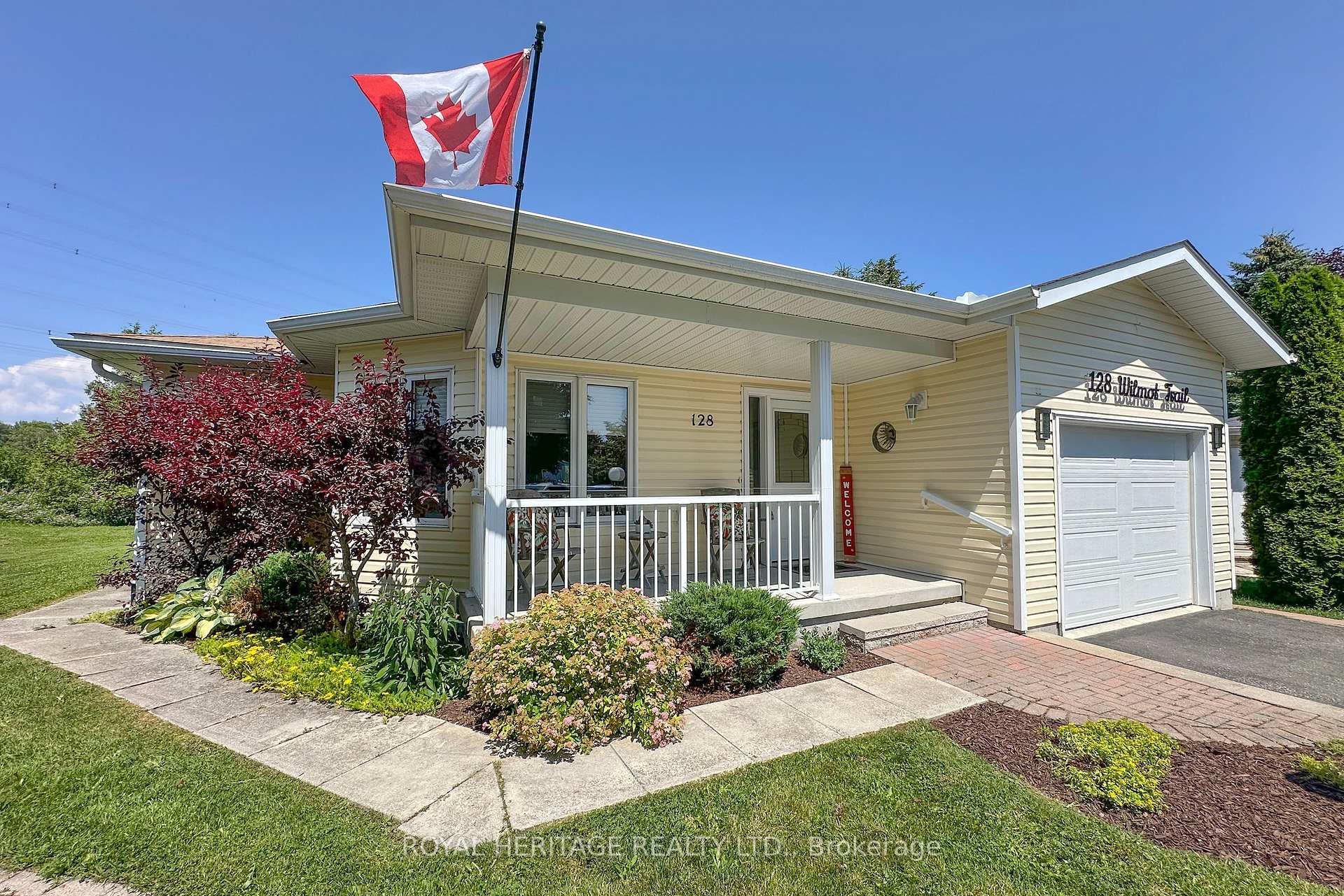 Photo 2 of 128 Wilmot Trail, Clarington, Newcastle — HOMEH