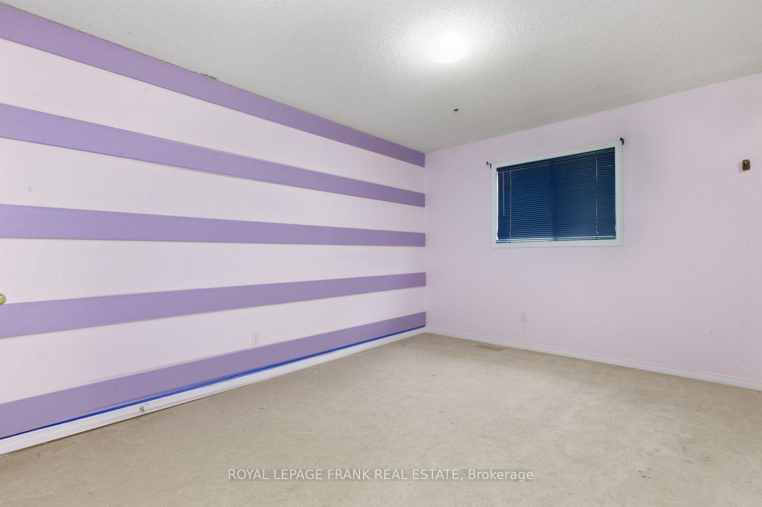 Photo 16 of 31 Gabrielle Crescent, Whitby, Rolling Acres — HOMEH