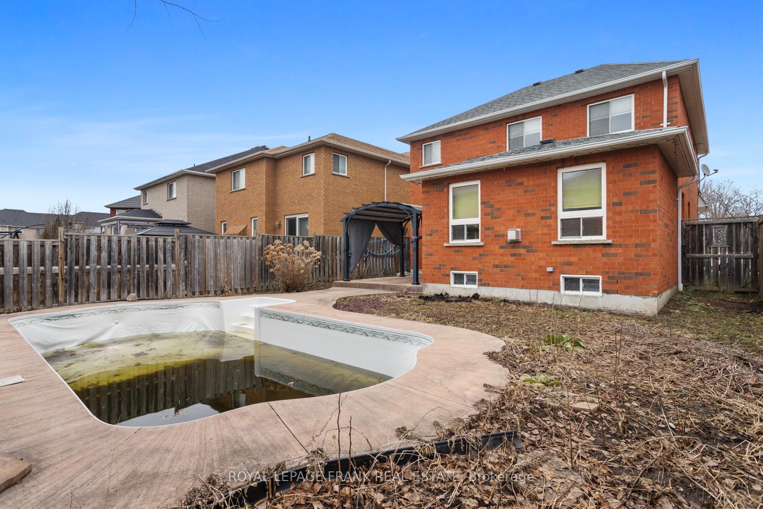 Photo 22 of 31 Gabrielle Crescent, Whitby, Rolling Acres — HOMEH