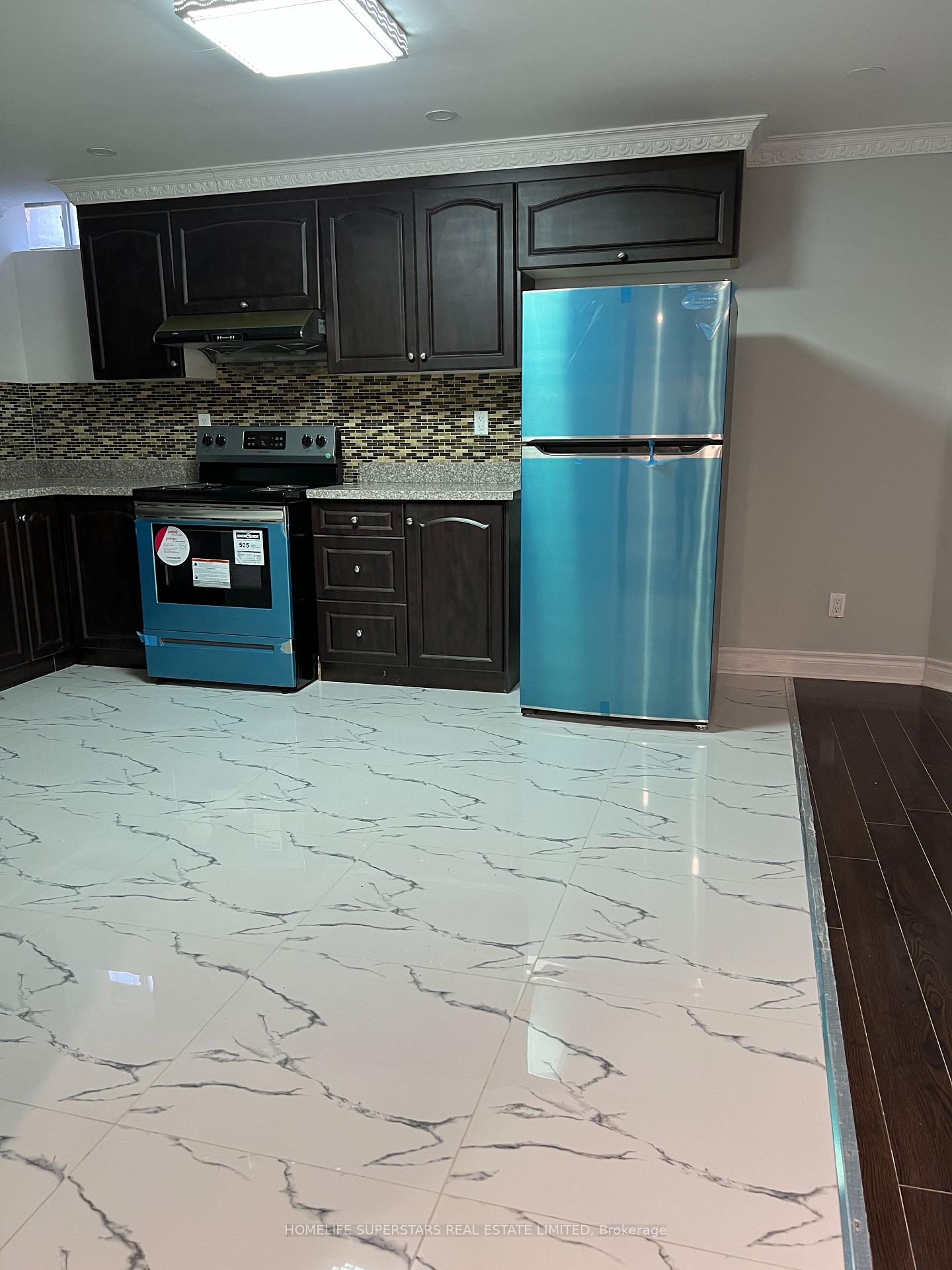 Photo 4 of Unit Bsmt., 19 Sir Michael Place, Brampton, Fletcher's Meadow — HOMEH