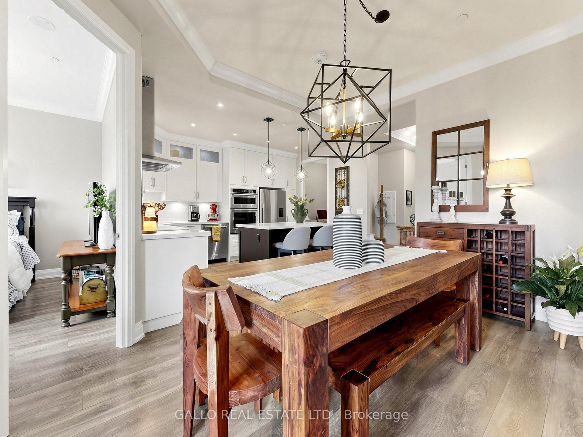Photo 13 of Unit 118, 25 Baker Hill, Whitchurch-Stouffville, Stouffville — HOMEH