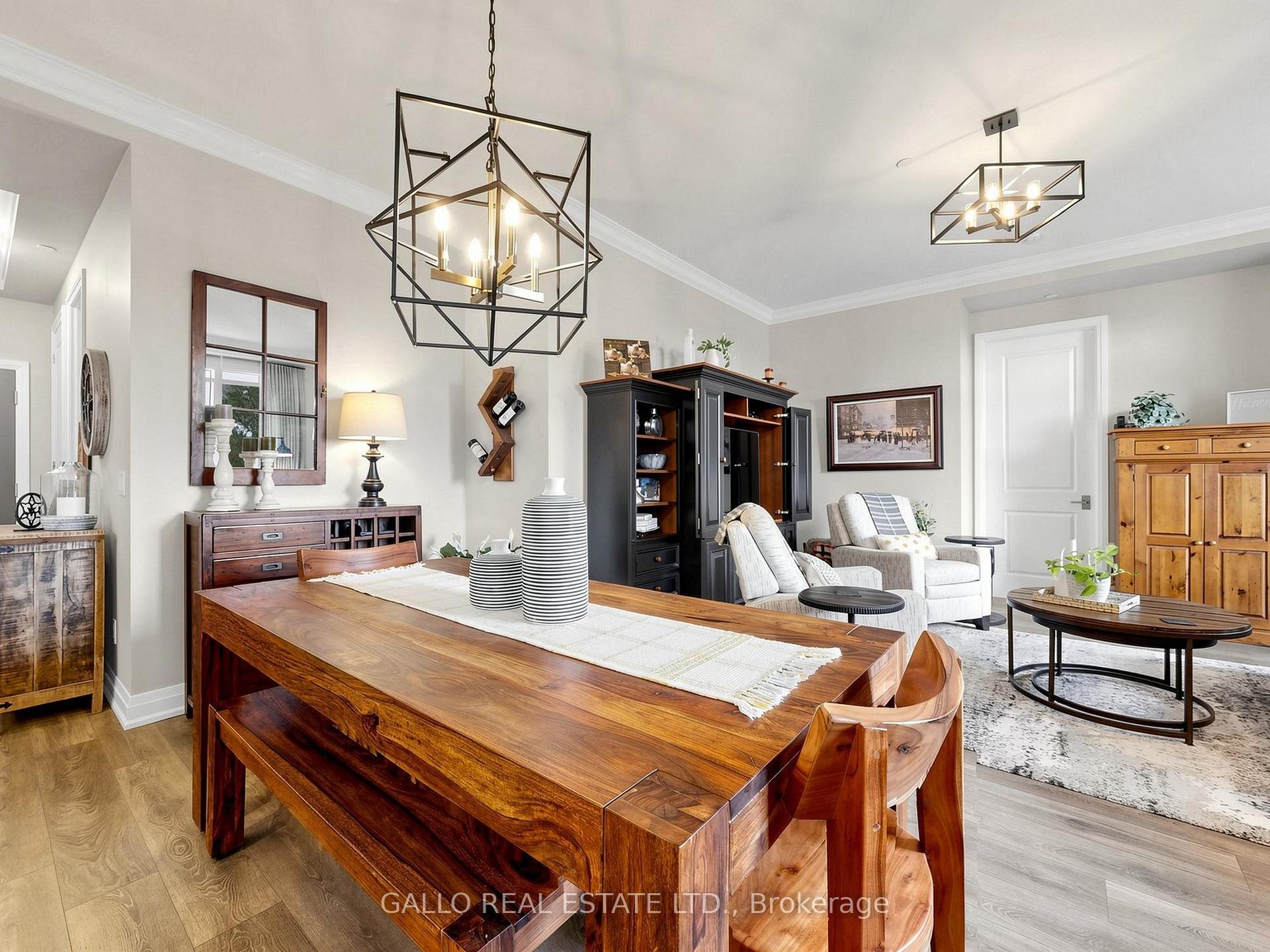 Photo 15 of Unit 118, 25 Baker Hill, Whitchurch-Stouffville, Stouffville — HOMEH