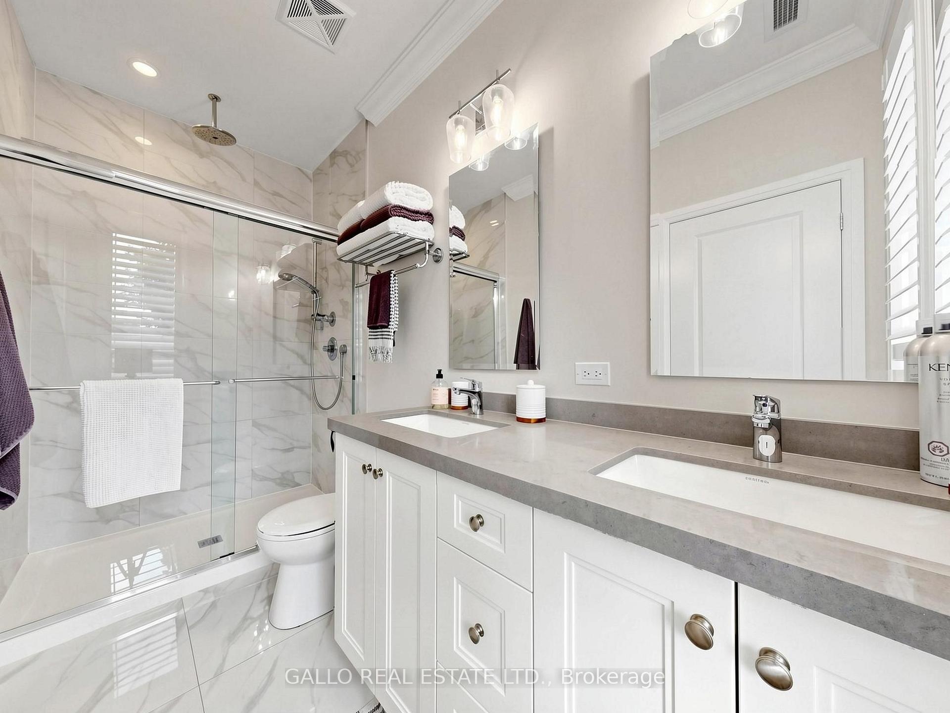 Photo 19 of Unit 118, 25 Baker Hill, Whitchurch-Stouffville, Stouffville — HOMEH