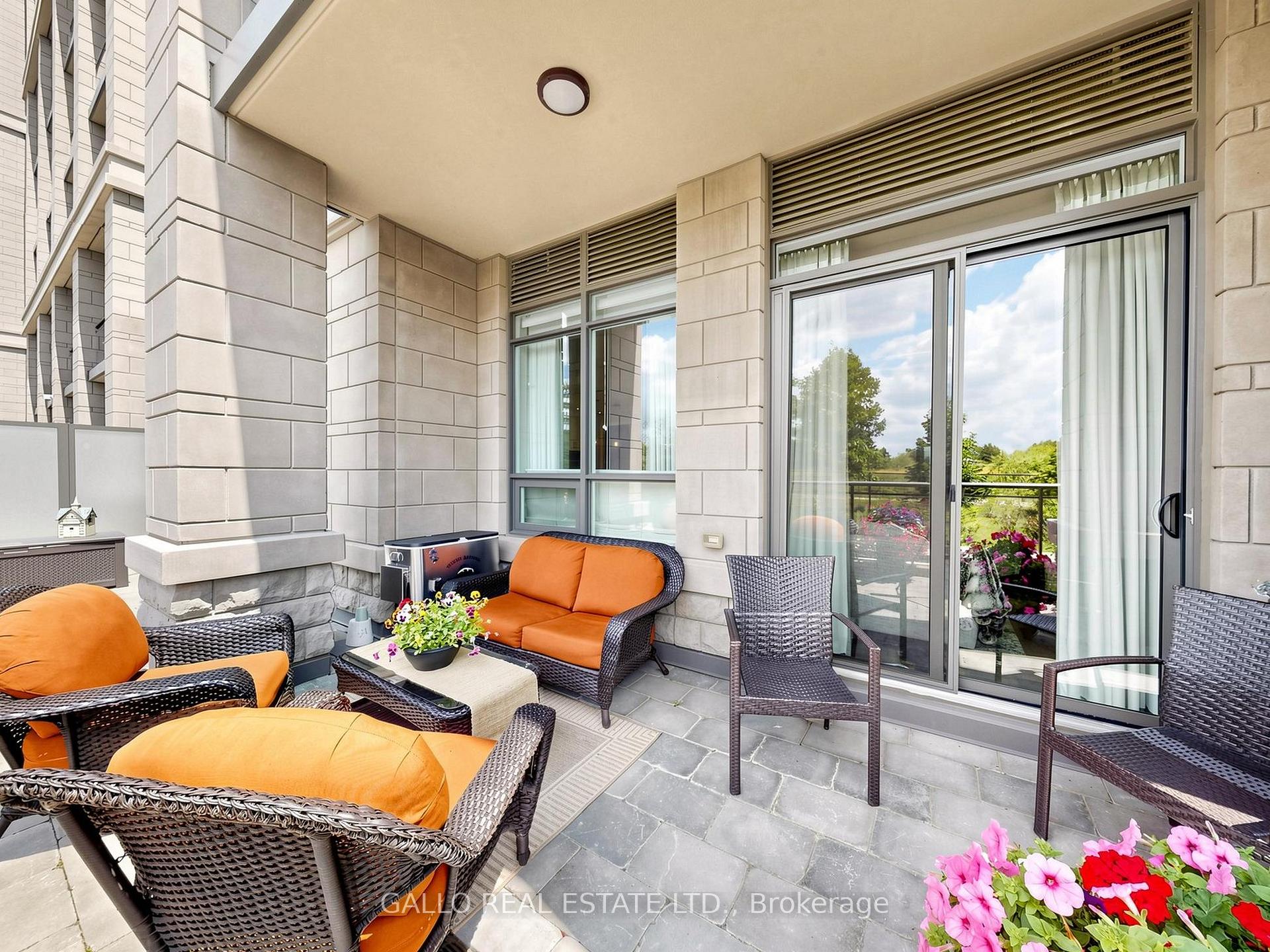 Photo 23 of Unit 118, 25 Baker Hill, Whitchurch-Stouffville, Stouffville — HOMEH
