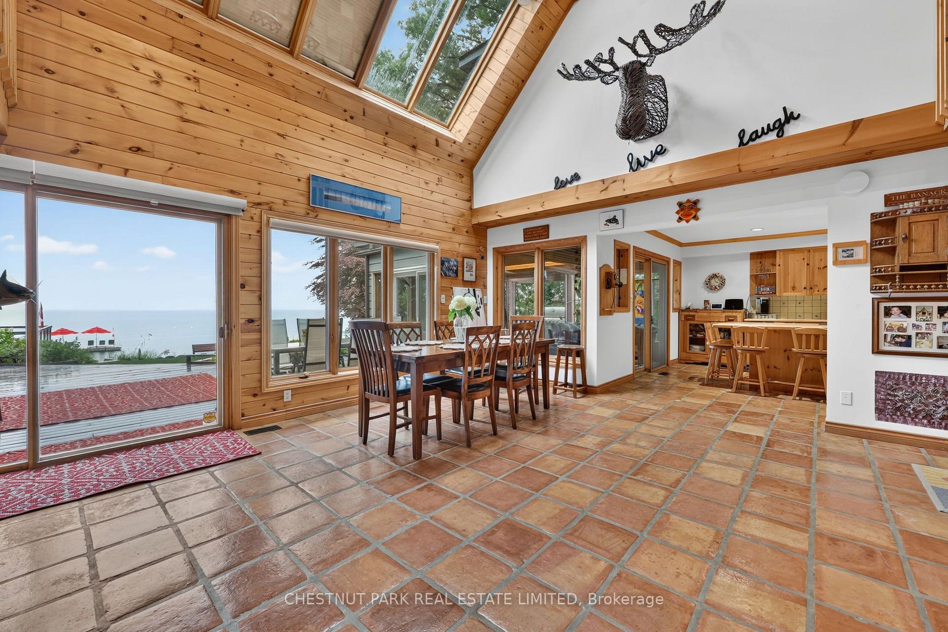 Photo 9 of 3209 Summer Place, Innisfil, Rural Innisfil — HOMEH