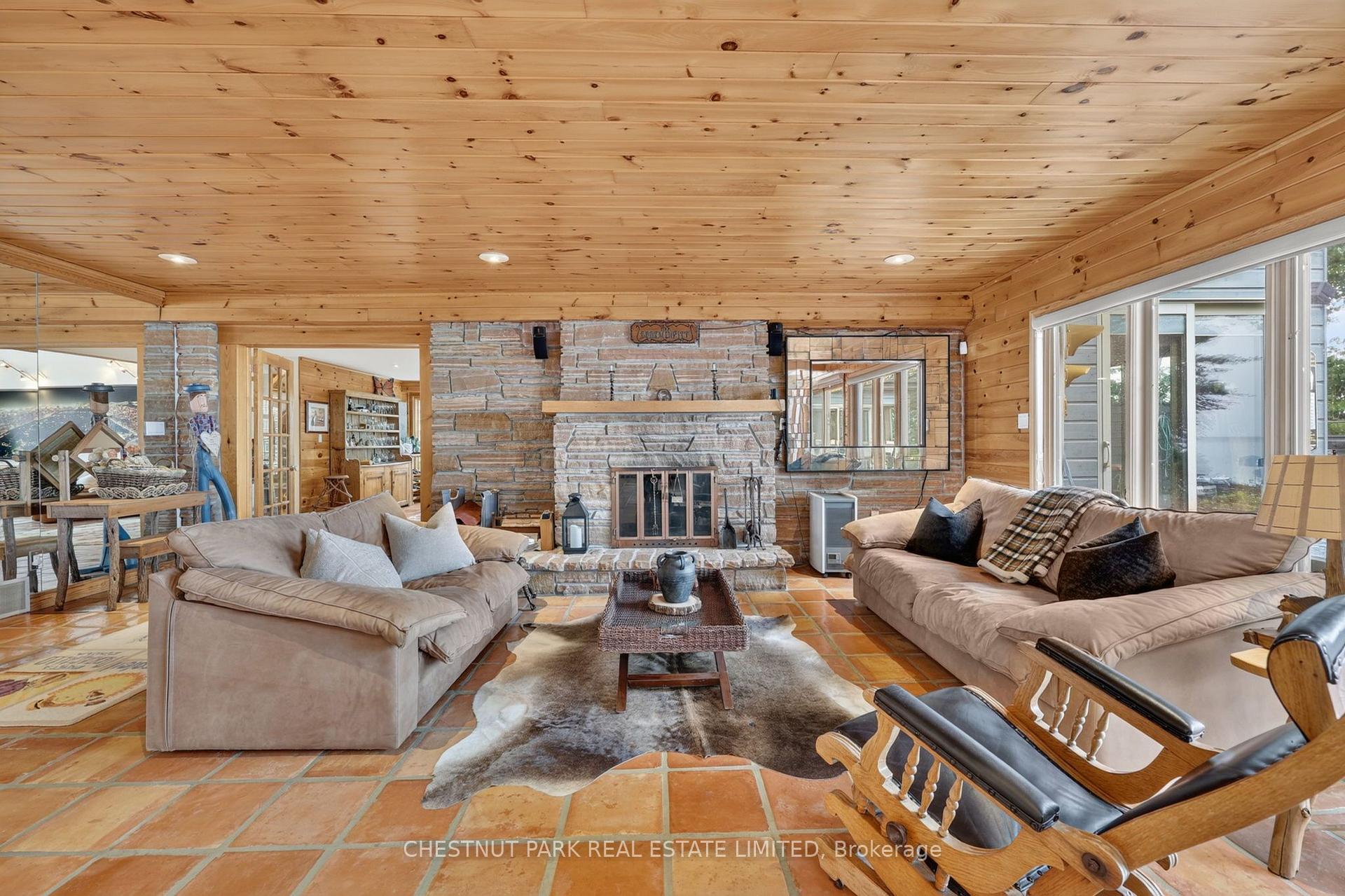 Photo 20 of 3209 Summer Place, Innisfil, Rural Innisfil — HOMEH