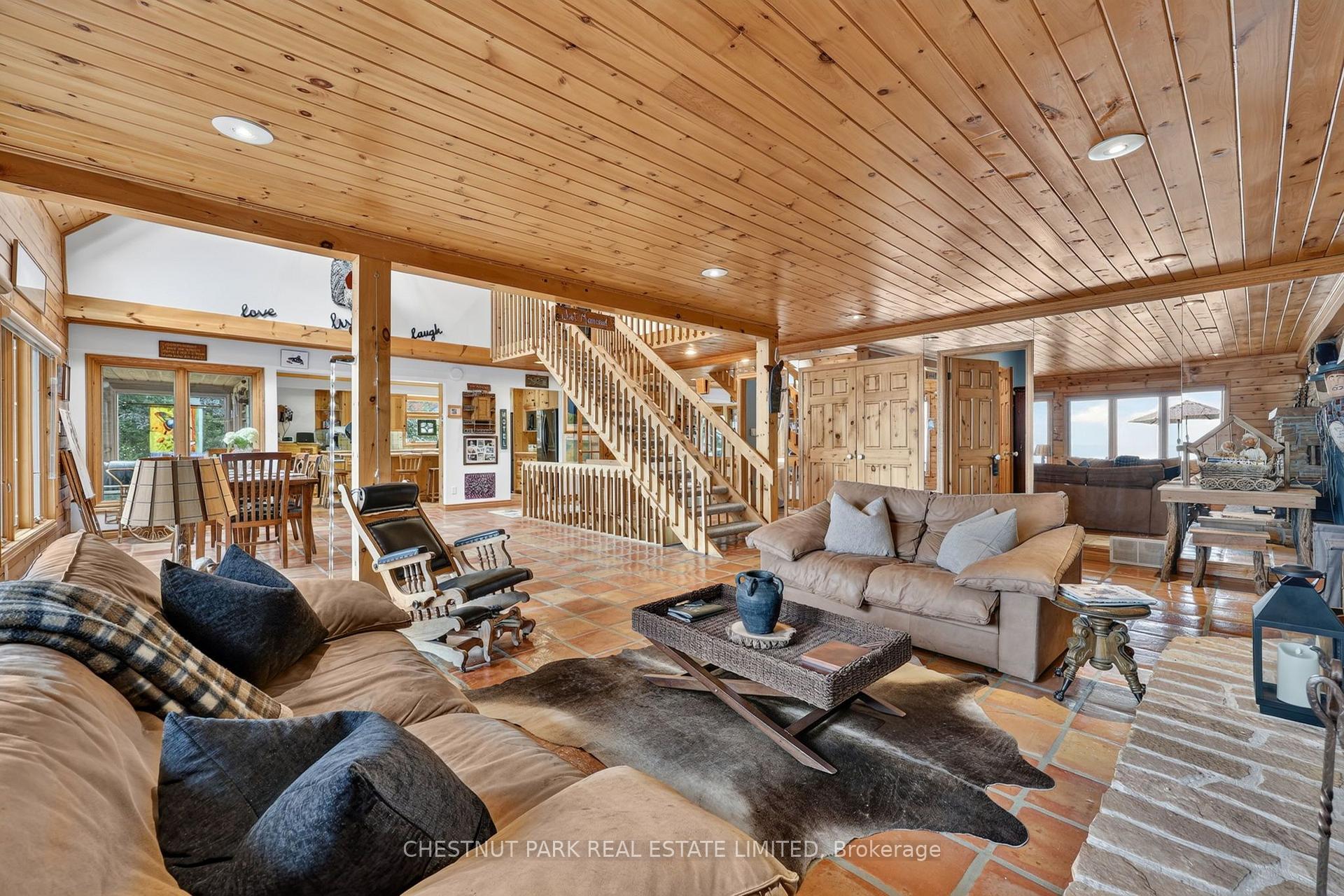 Photo 21 of 3209 Summer Place, Innisfil, Rural Innisfil — HOMEH