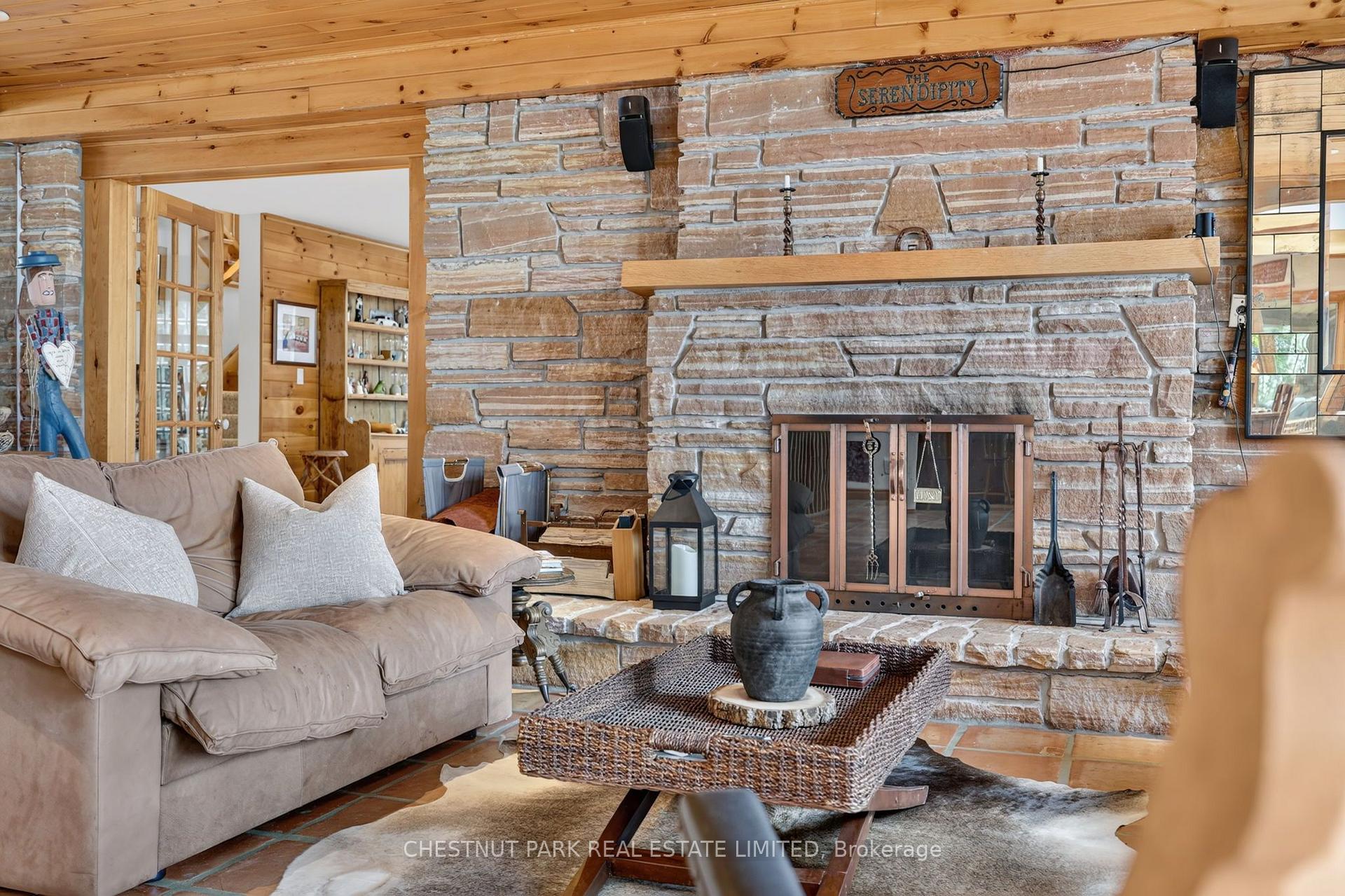 Photo 22 of 3209 Summer Place, Innisfil, Rural Innisfil — HOMEH