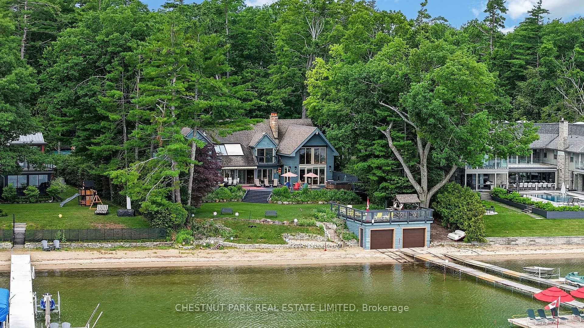 Photo 2 of 3209 Summer Place, Innisfil, Rural Innisfil — HOMEH
