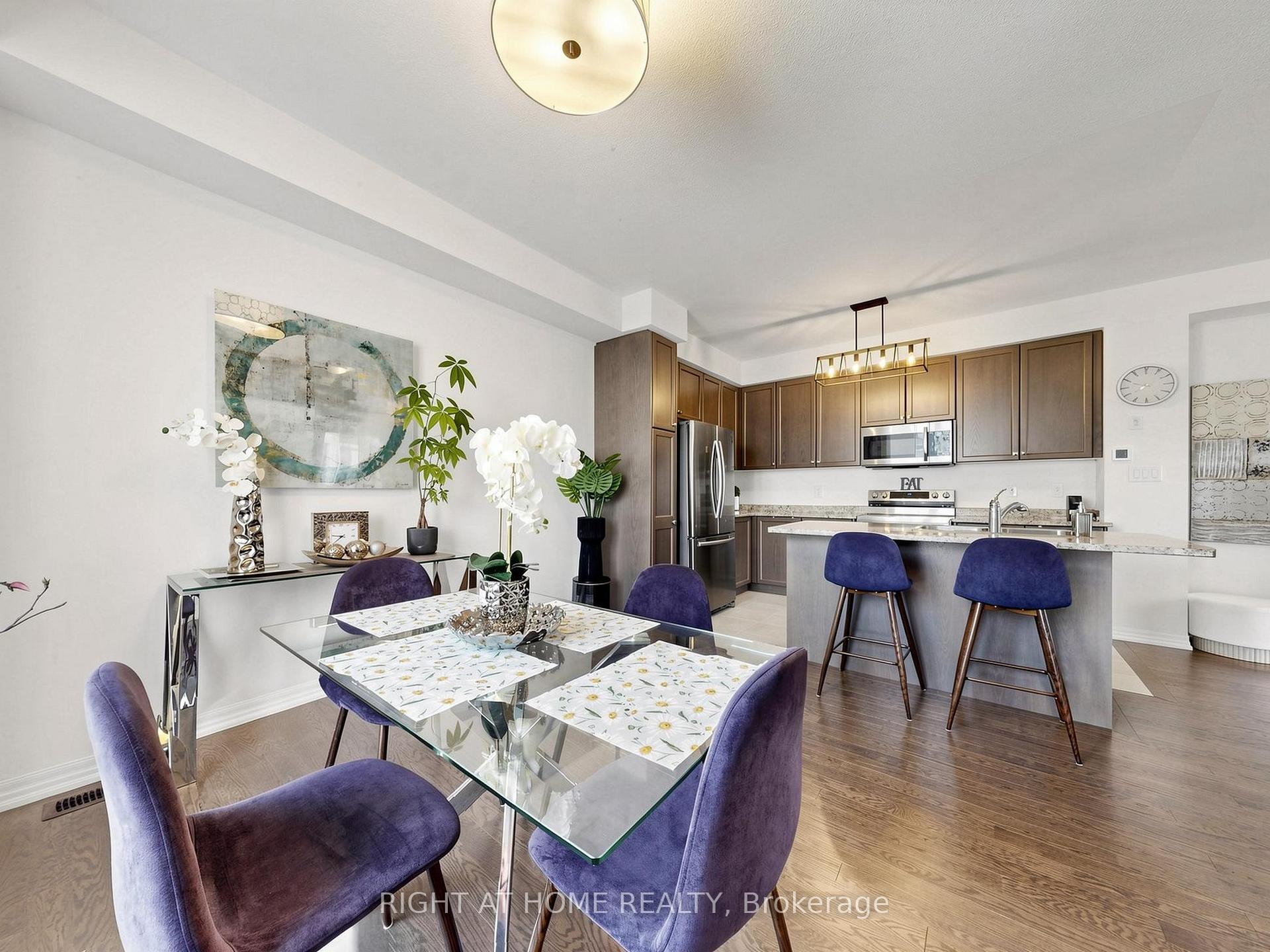 Photo 11 of 65 Allure Street, Newmarket, Woodland Hill — HOMEH