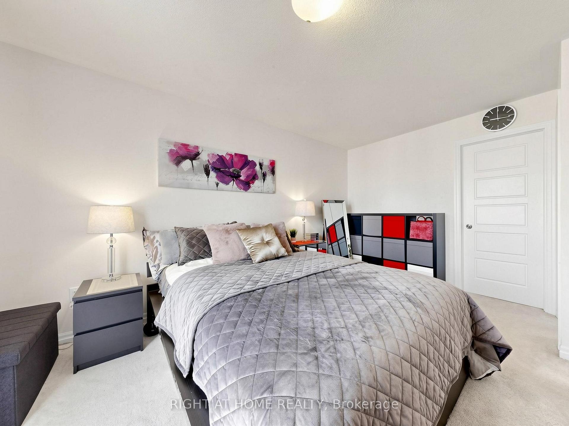 Photo 23 of 65 Allure Street, Newmarket, Woodland Hill — HOMEH