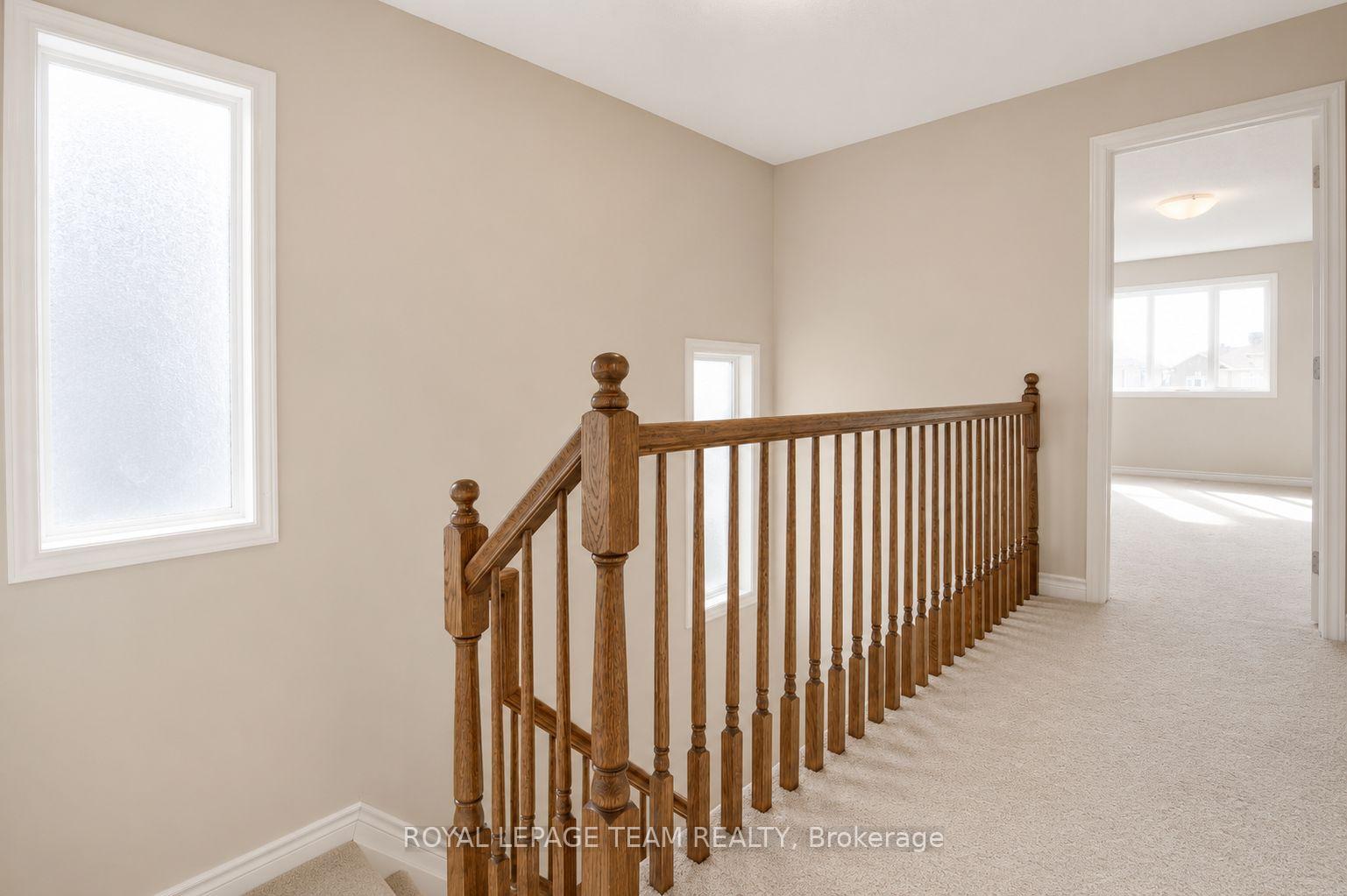 Photo 10 of 314 Glenbrae Avenue, Ottawa, Kanata - Morgan's Grant/South March — HOMEH