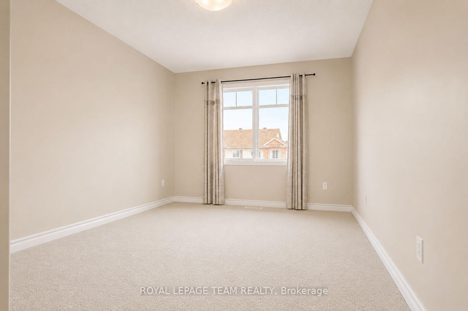 Photo 16 of 314 Glenbrae Avenue, Ottawa, Kanata - Morgan's Grant/South March — HOMEH